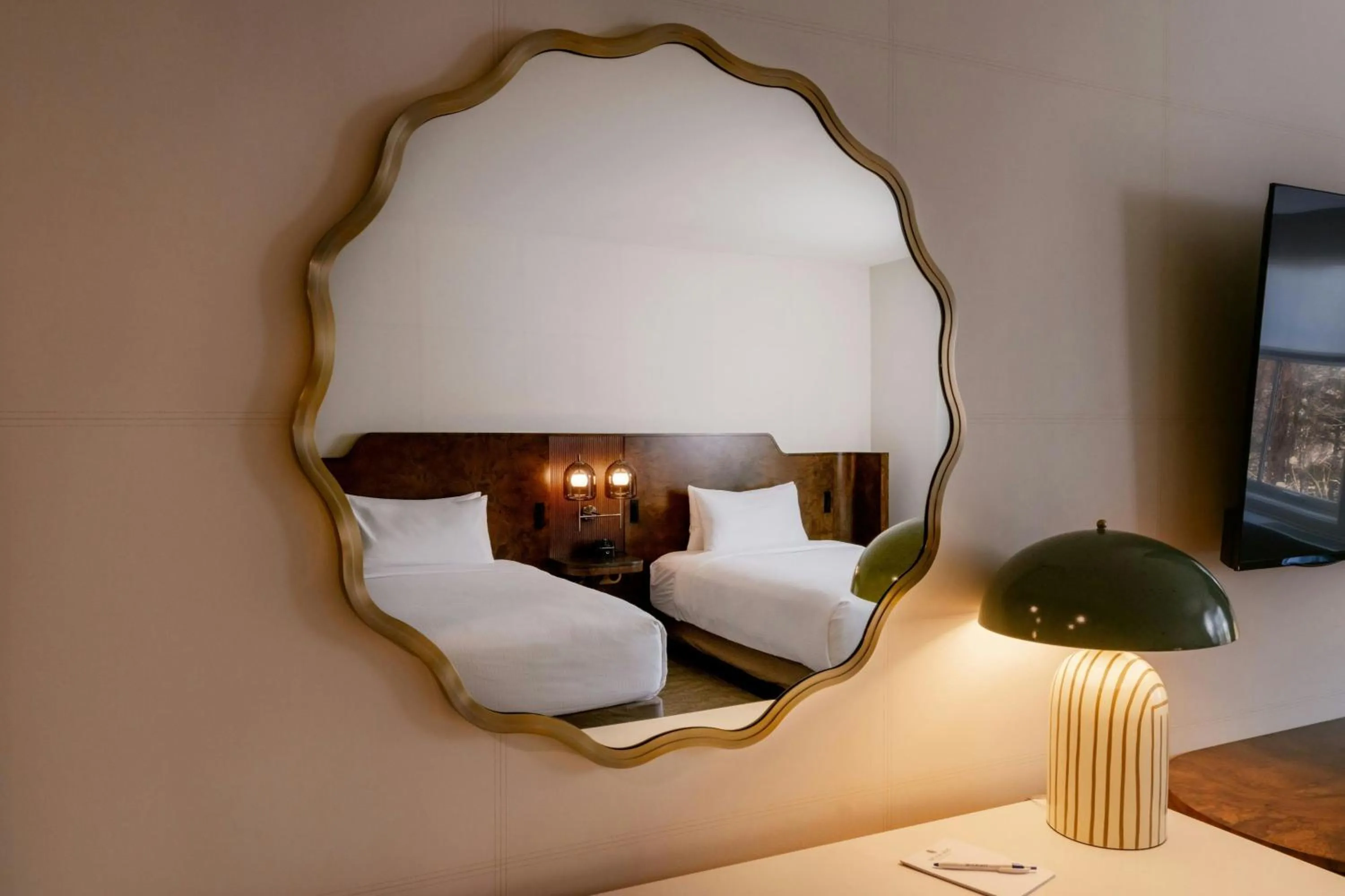 Photo of the whole room, Bed in Brookmere Saratoga, a Tribute Portfolio Hotel