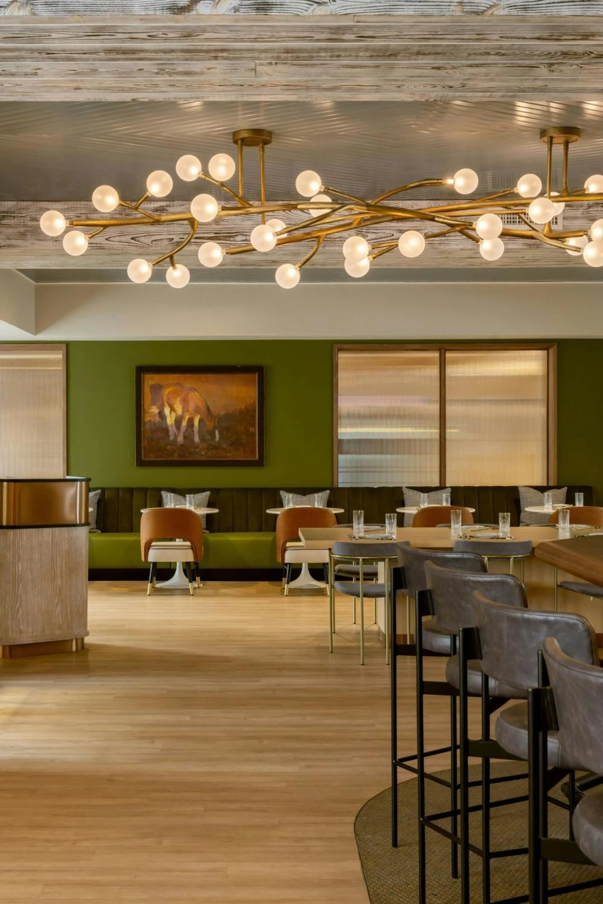 Lounge or bar in Brookmere Saratoga, a Tribute Portfolio Hotel