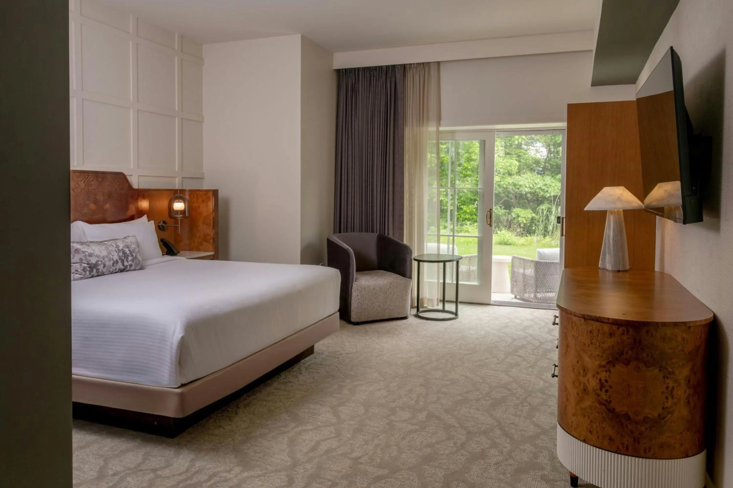 Photo of the whole room, Bed in Brookmere Saratoga, a Tribute Portfolio Hotel