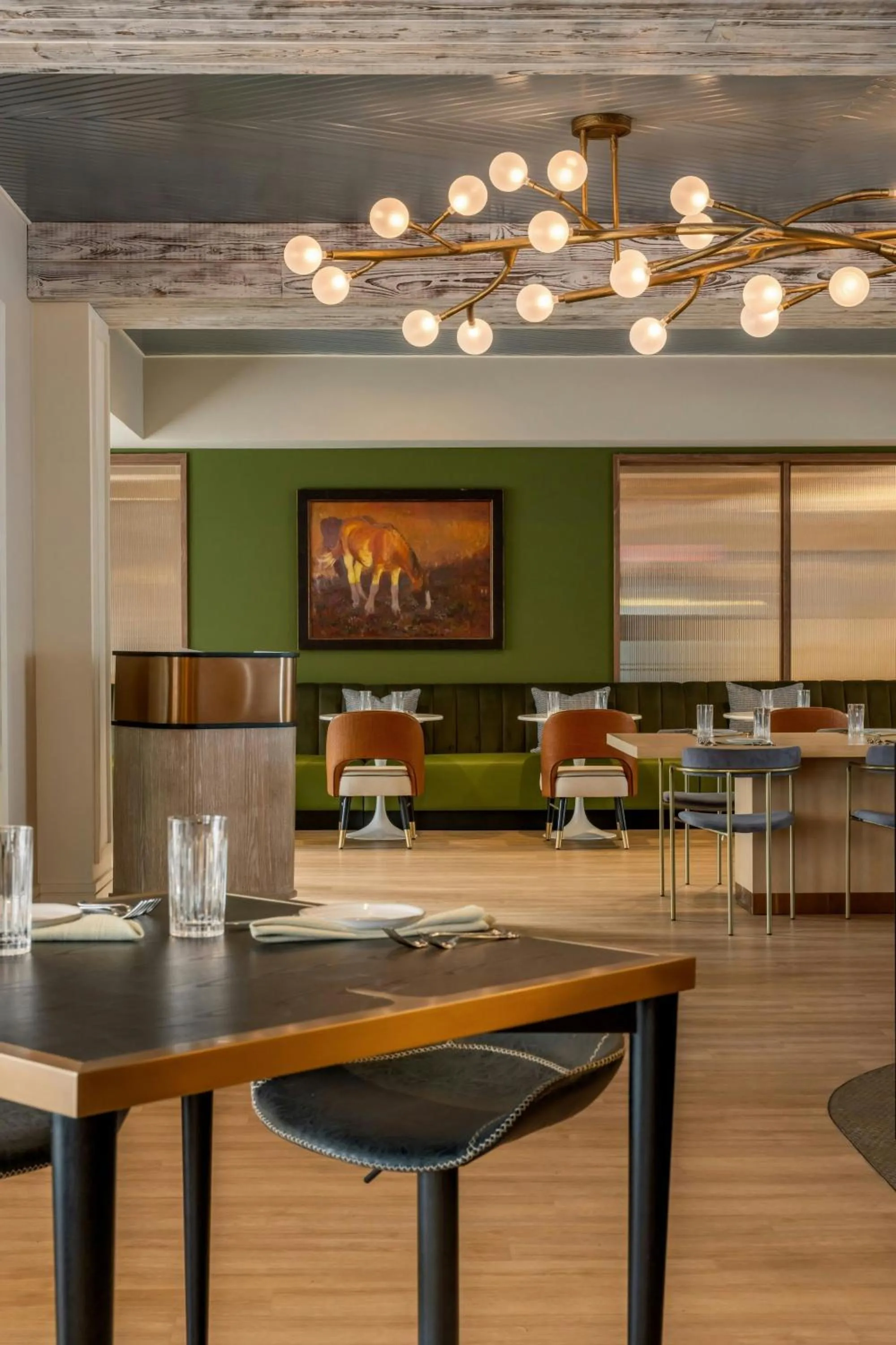 Lounge or bar in Brookmere Saratoga, a Tribute Portfolio Hotel