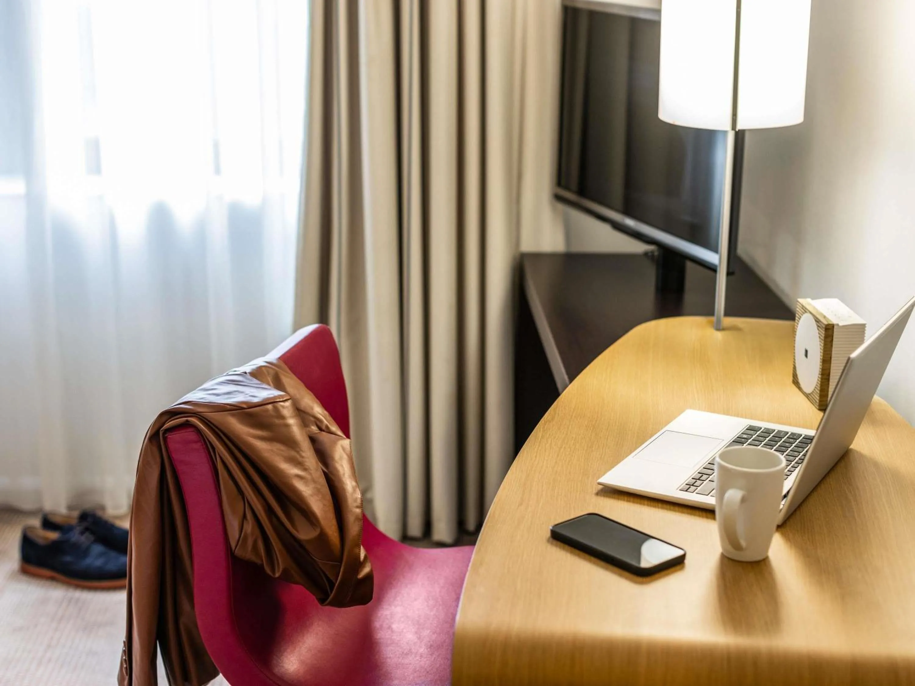 Bedroom in Novotel Bristol Centre