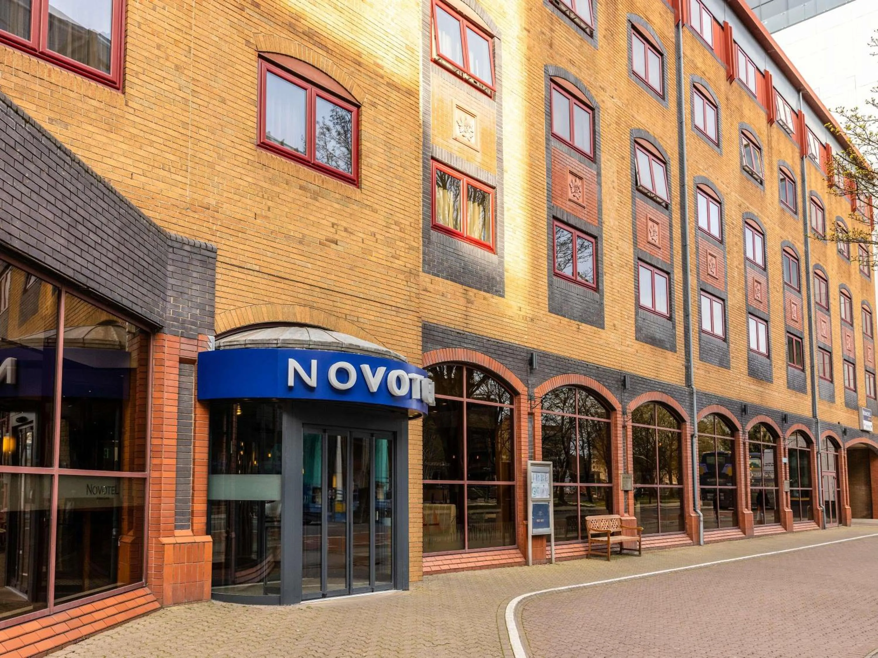 Property building in Novotel Bristol Centre