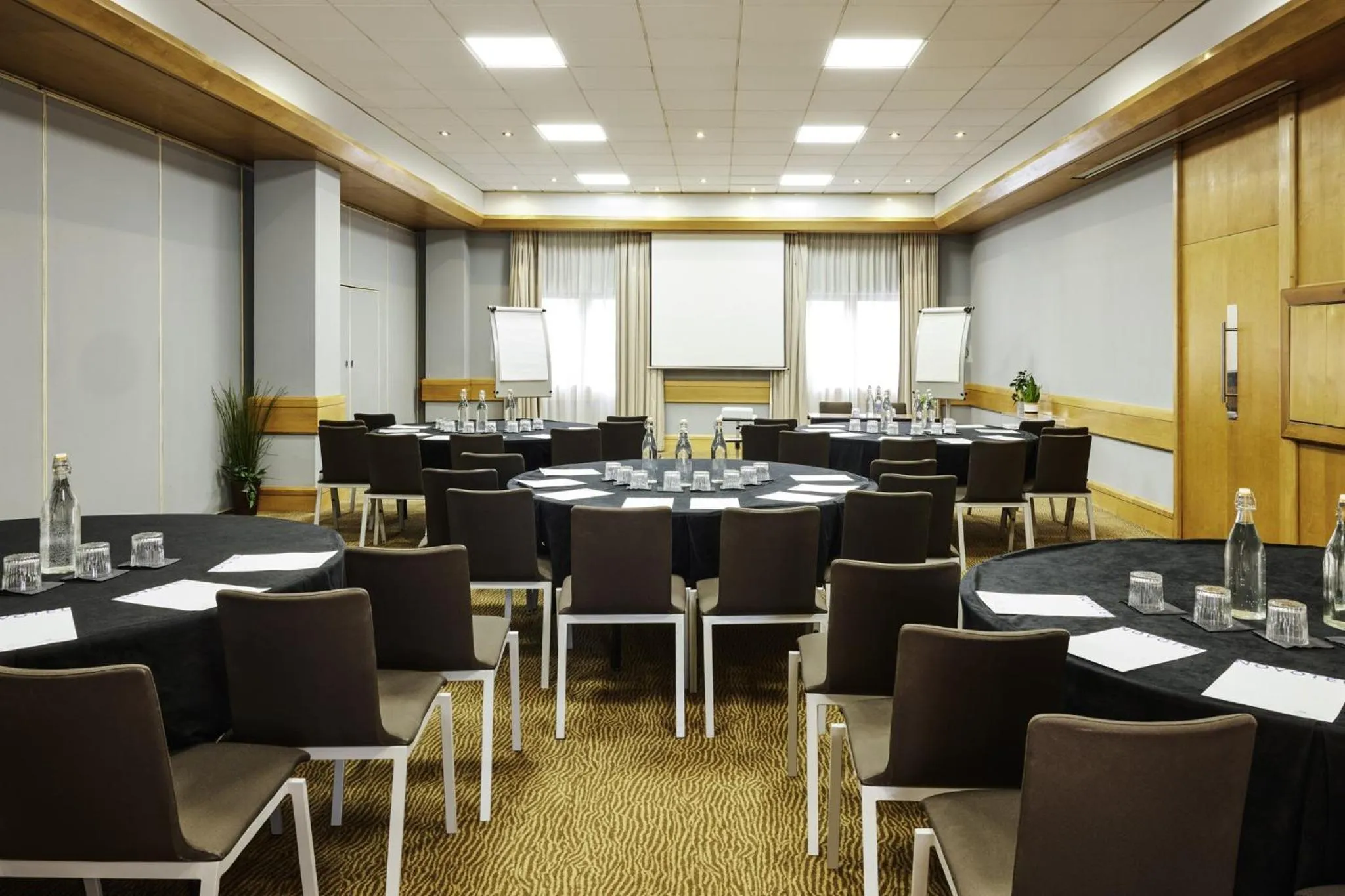 Meeting/conference room in Novotel Bristol Centre