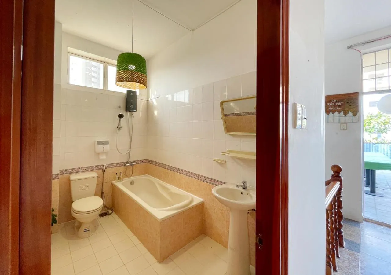 Toilet in 5 homestay 1