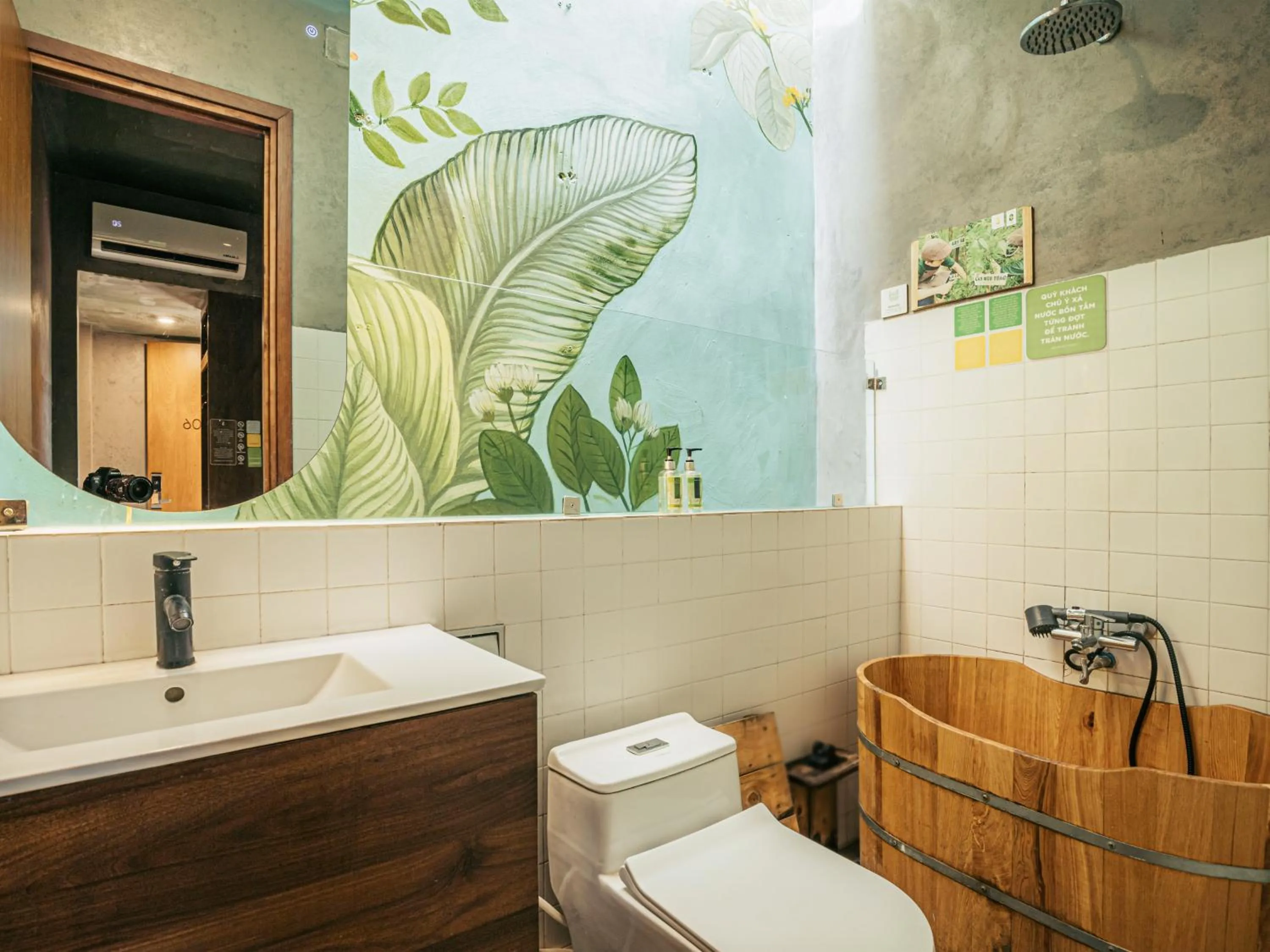 Bathroom in 5 homestay 1