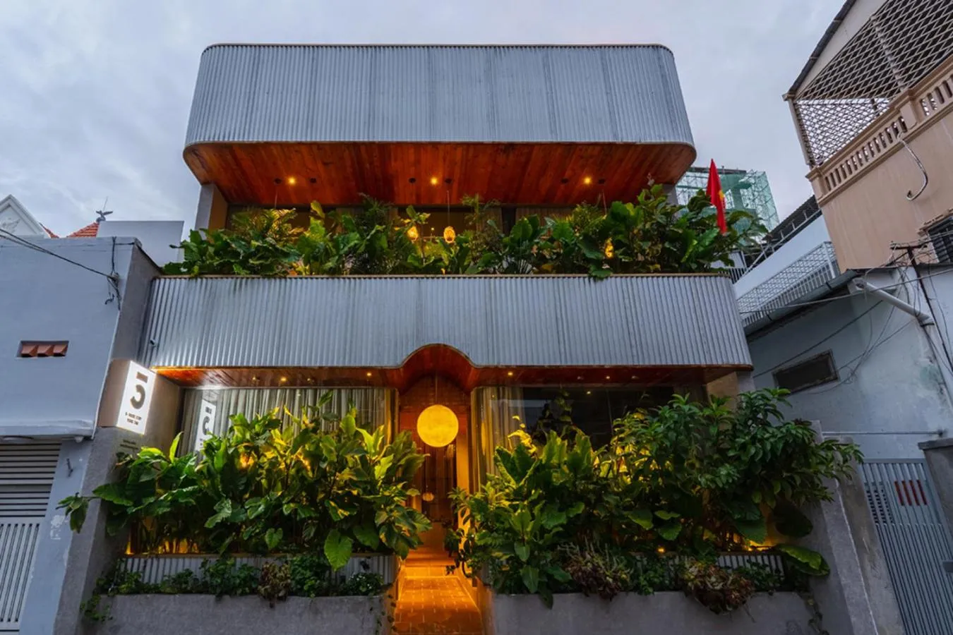 Property building in 5 homestay 1