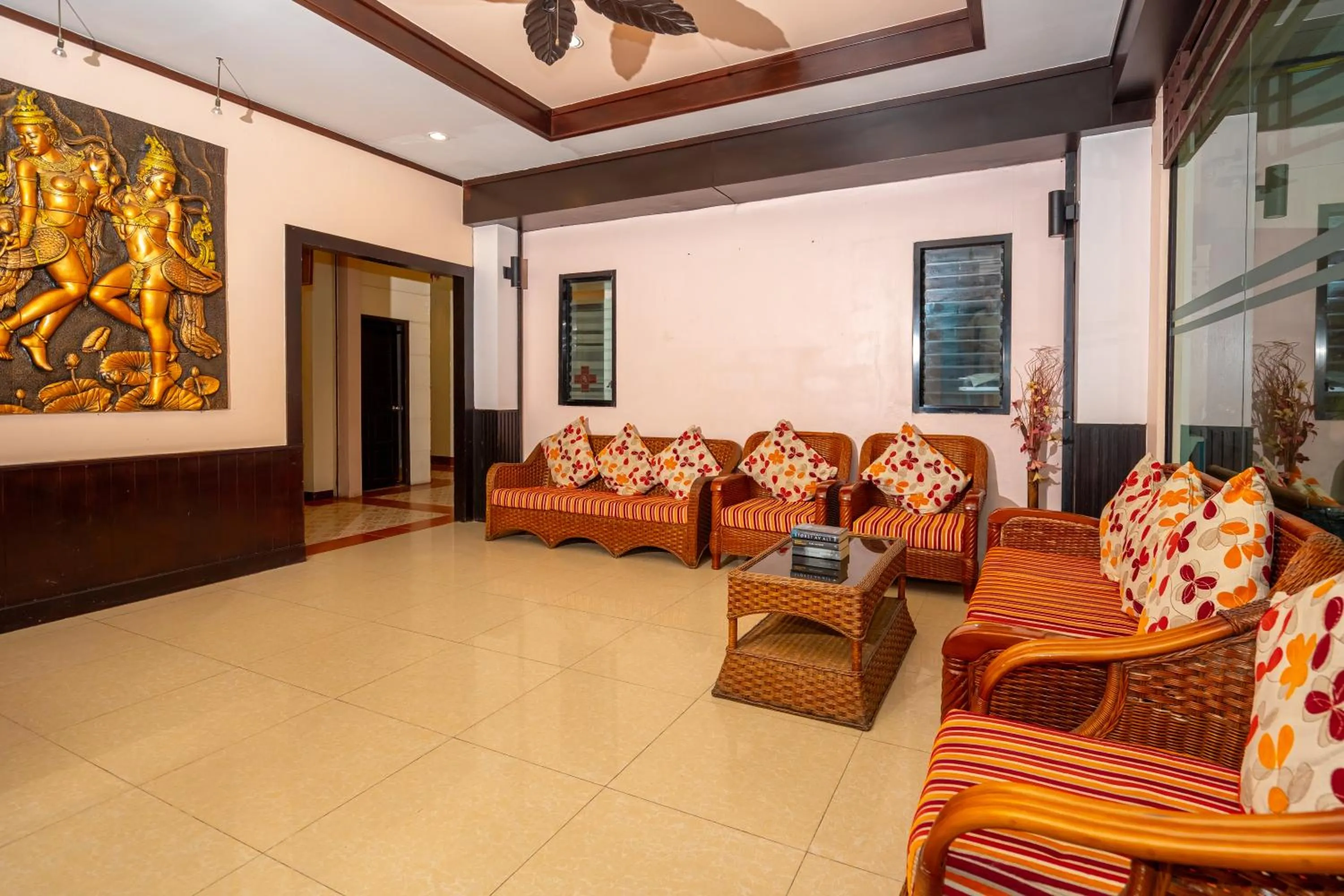 Living room in Outdoor Inn Kata Hotel