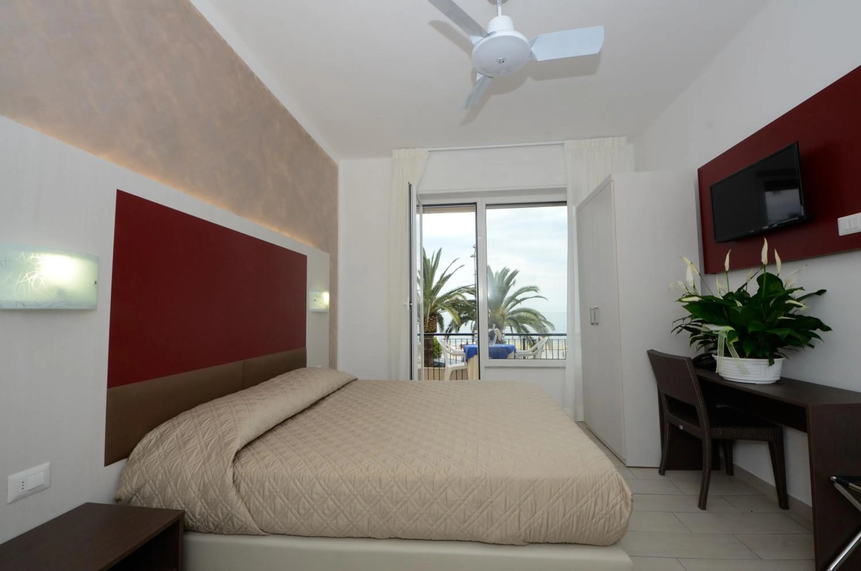 Photo of the whole room, Bed in Hotel Lido Mazzini