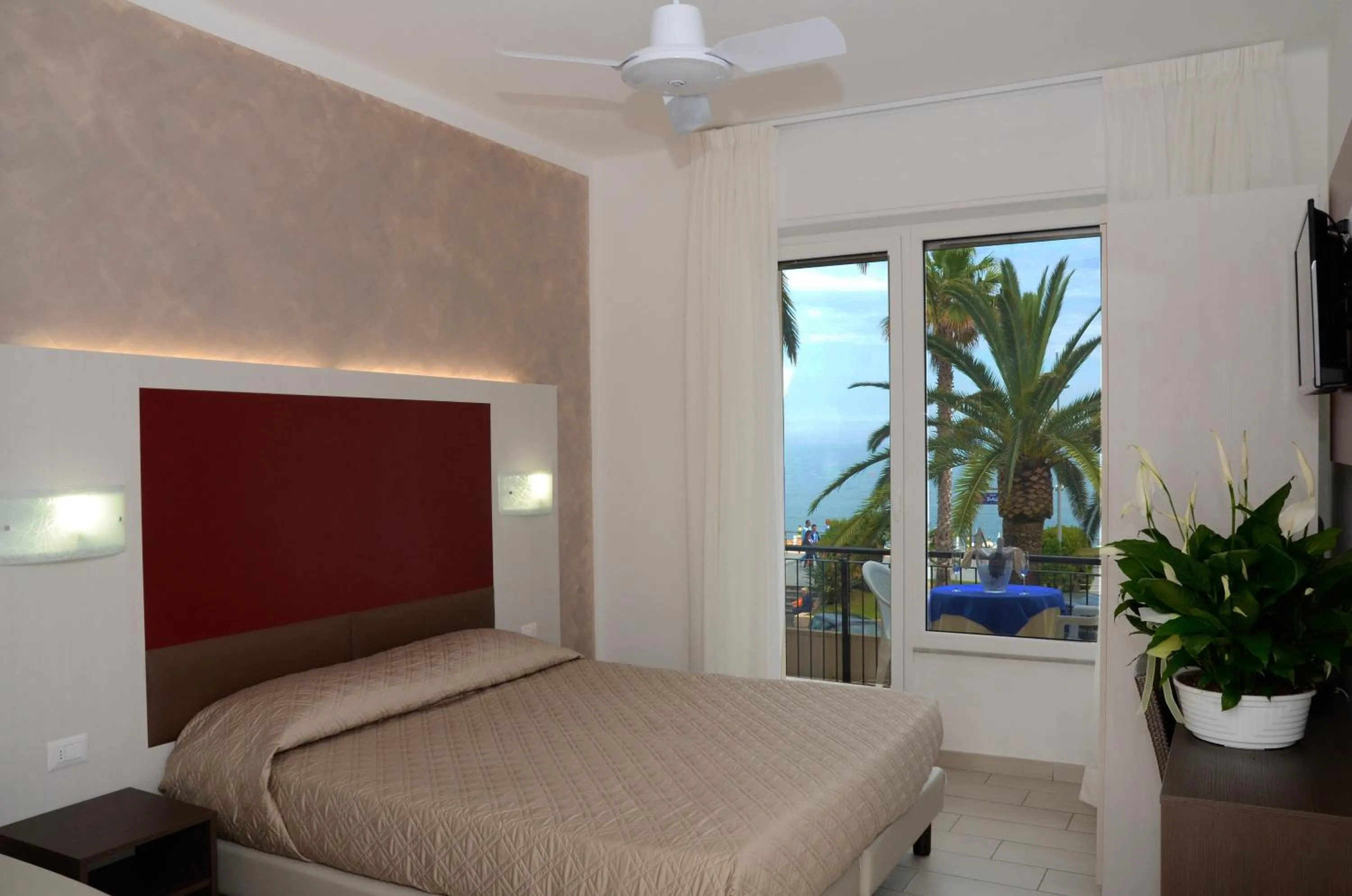 Photo of the whole room, Bed in Hotel Lido Mazzini