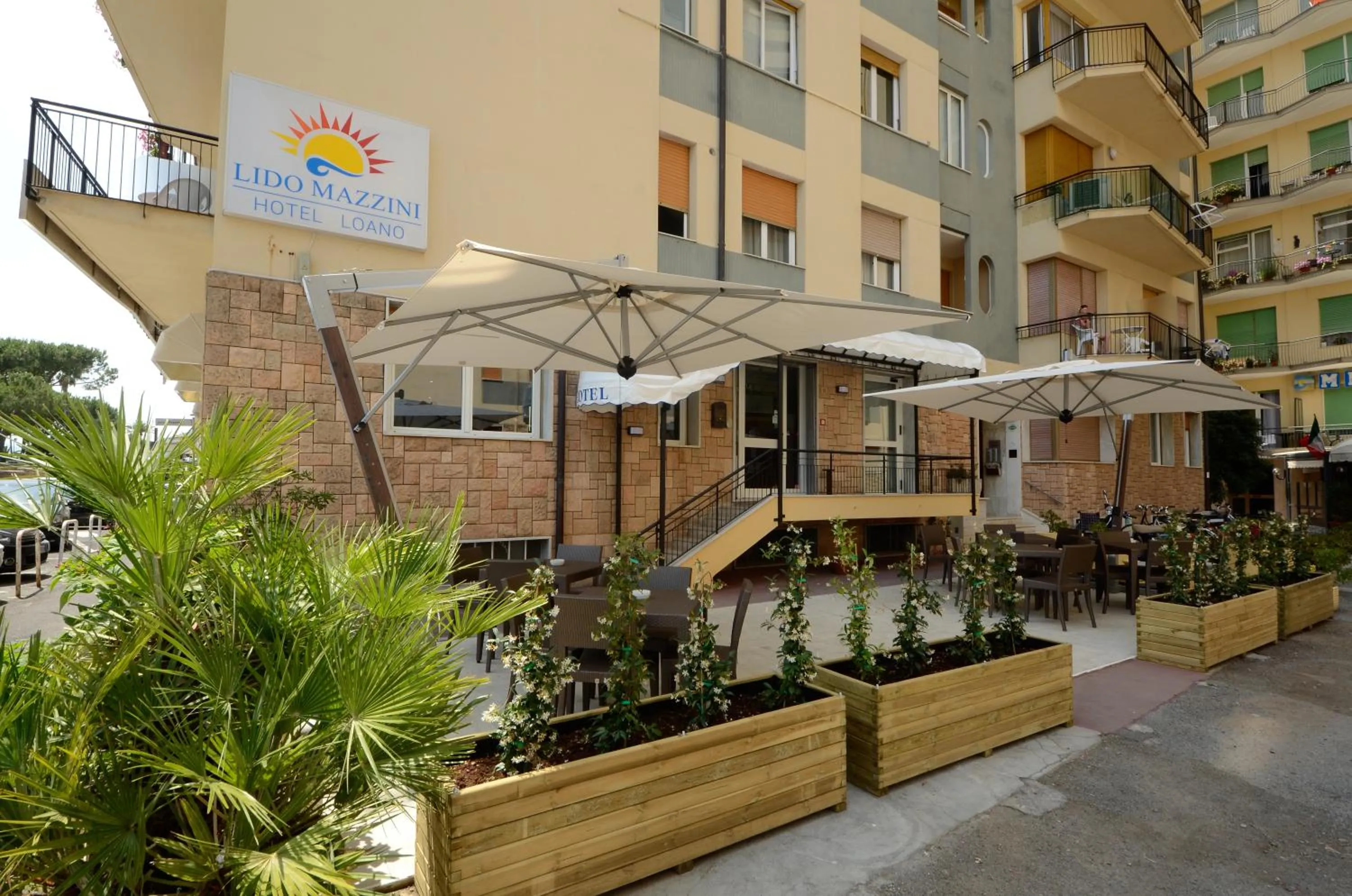 Property building in Hotel Lido Mazzini