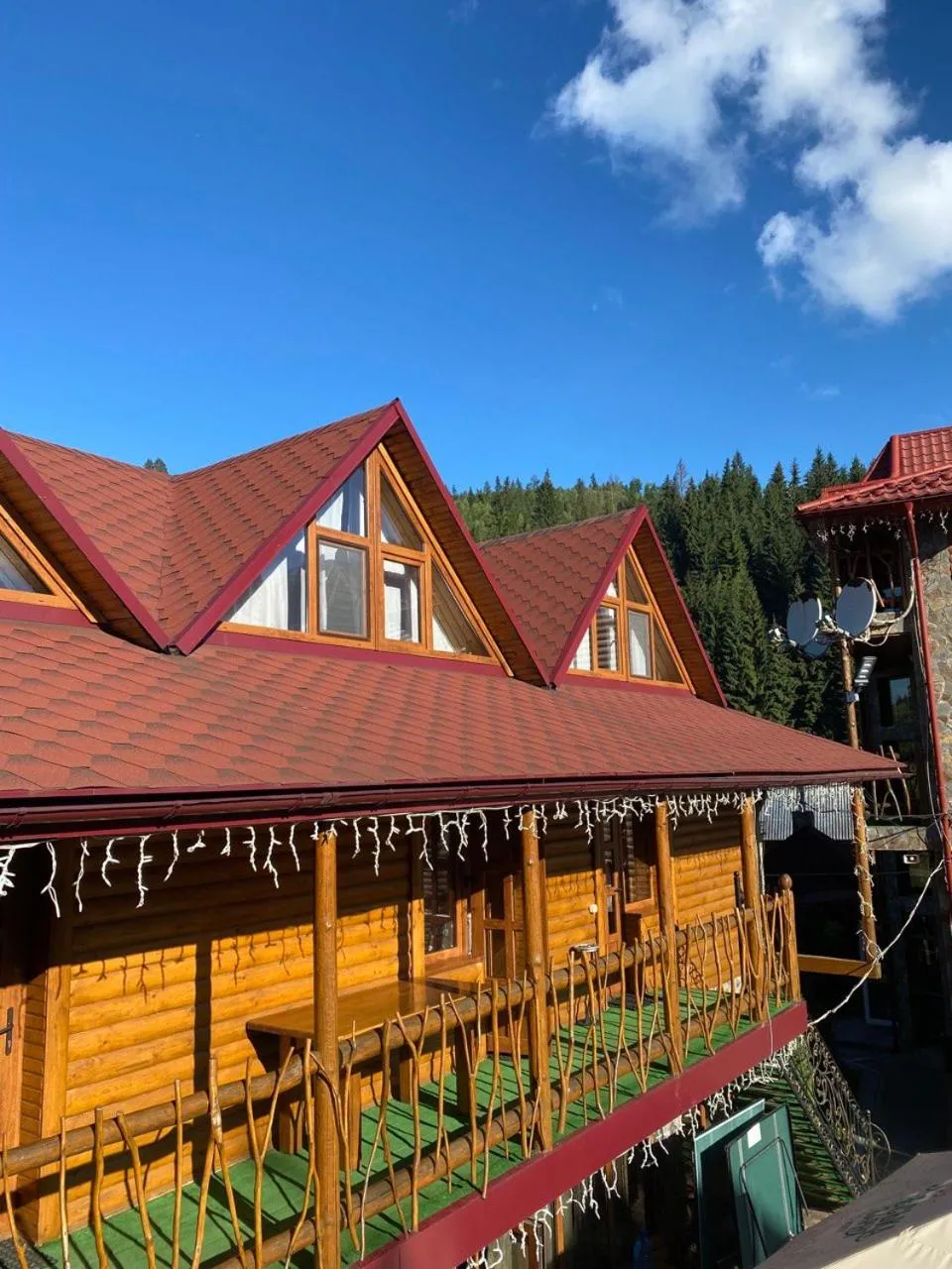 Silveroks Hotel