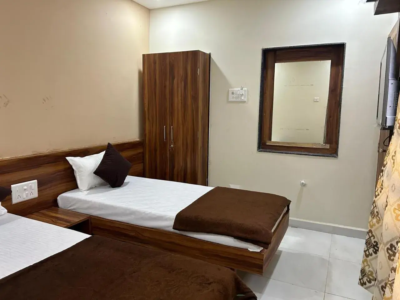 Bed in Hotel Samruddhi Residency Bed in Hotel Samruddhi Residency
