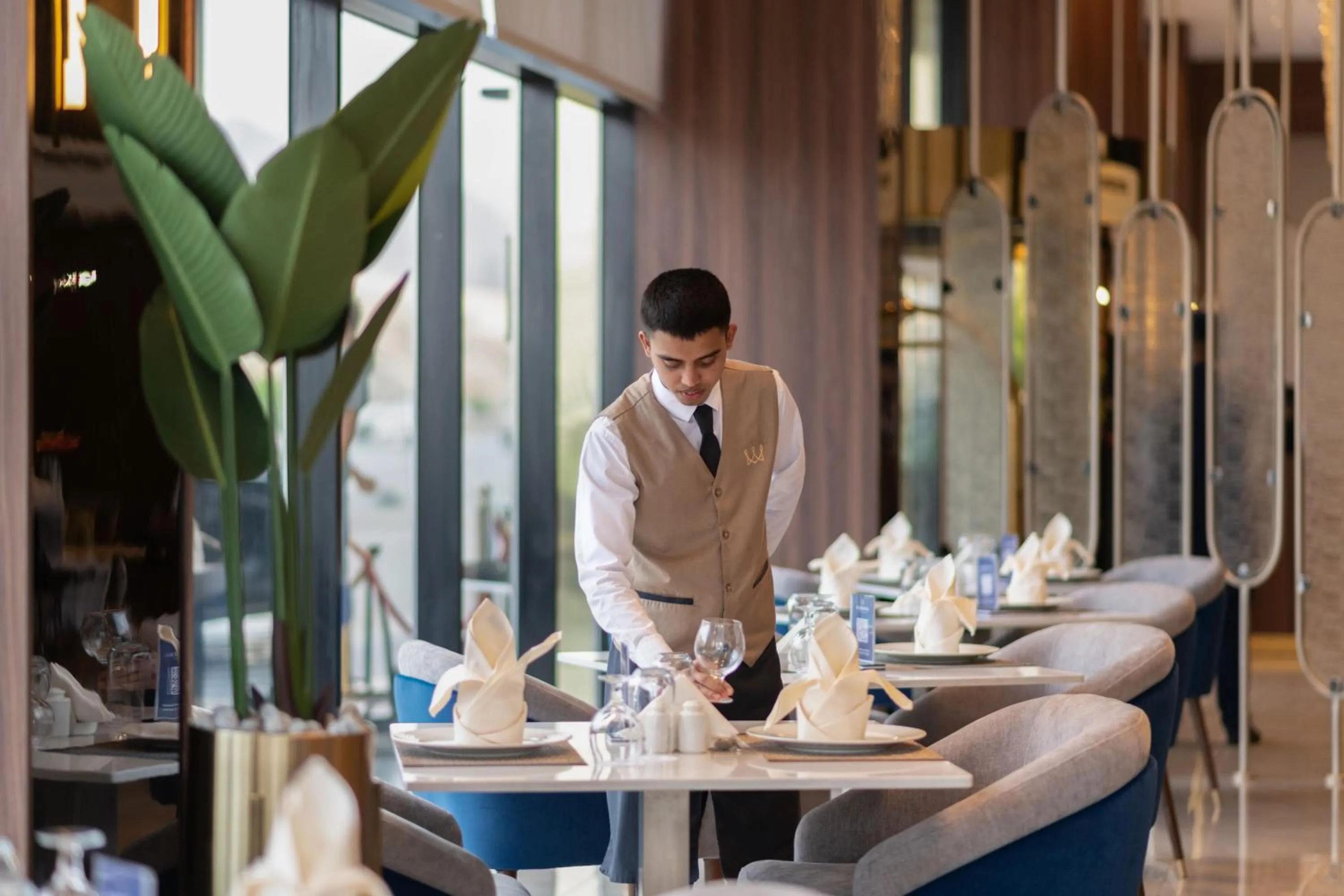 Food and drinks in Warwick Al Taif Hotel