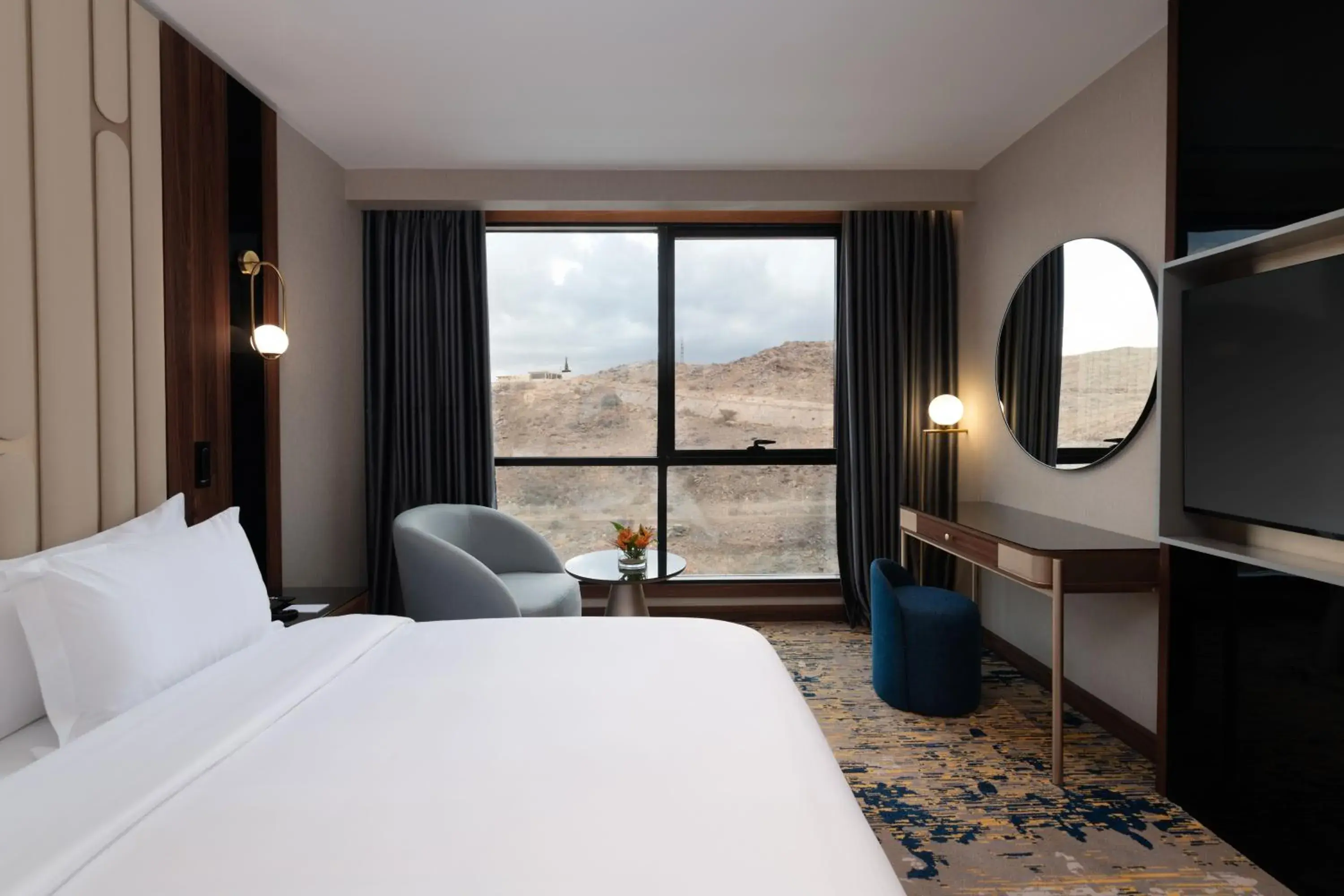 Photo of the whole room, Bed in Warwick Al Taif Hotel Photo of the whole room, Bed in Warwick Al Taif Hotel