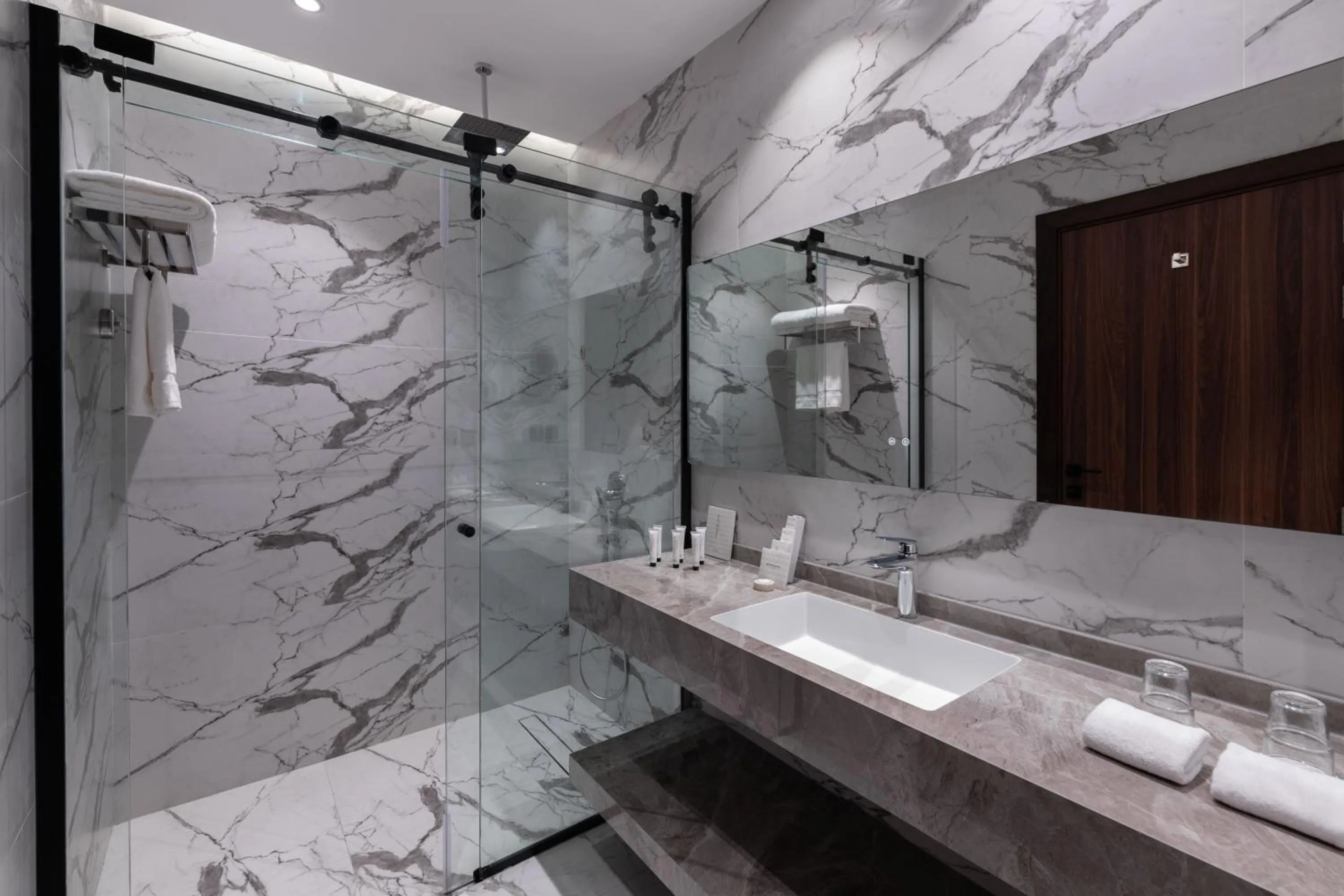 Bathroom in Warwick Al Taif Hotel