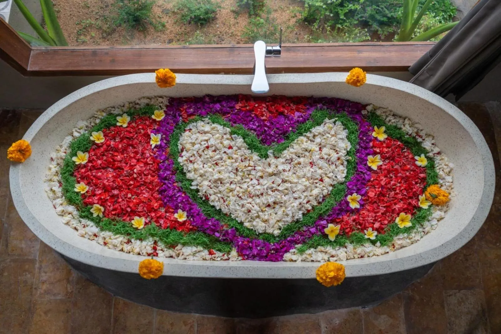 Bath in Tiare Villa Ubud by Dhananjaya Hospitality