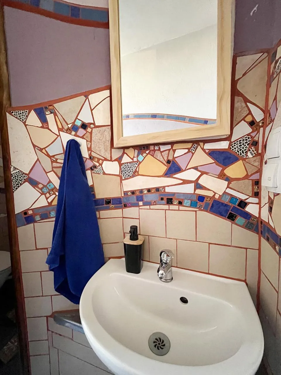 Bathroom in Homeplanet Hostel