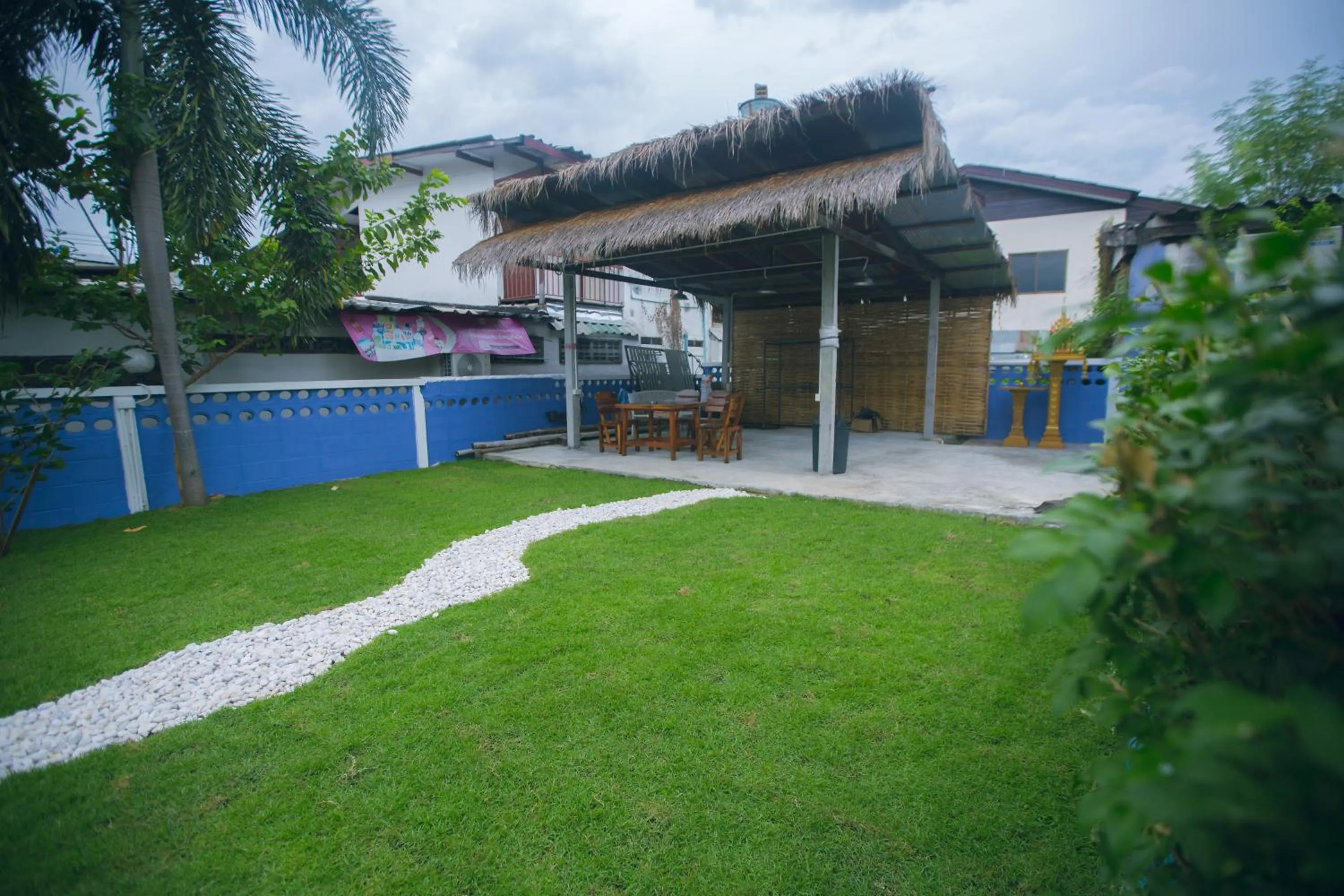 Garden view in Agga CNX Hostel