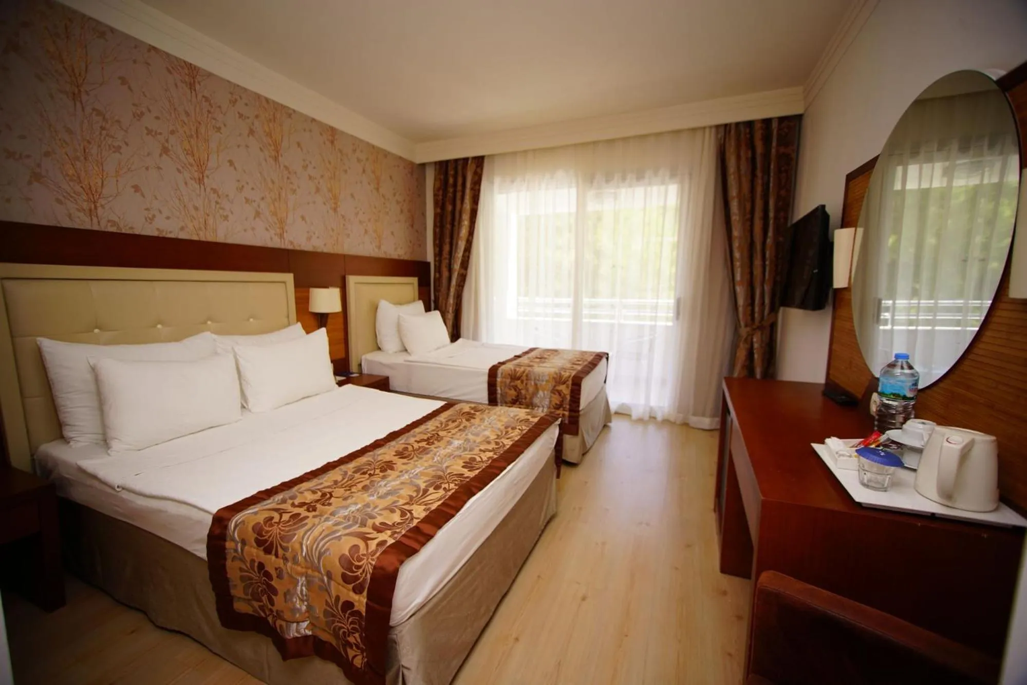 Bedroom in Turunc Resort Hotel