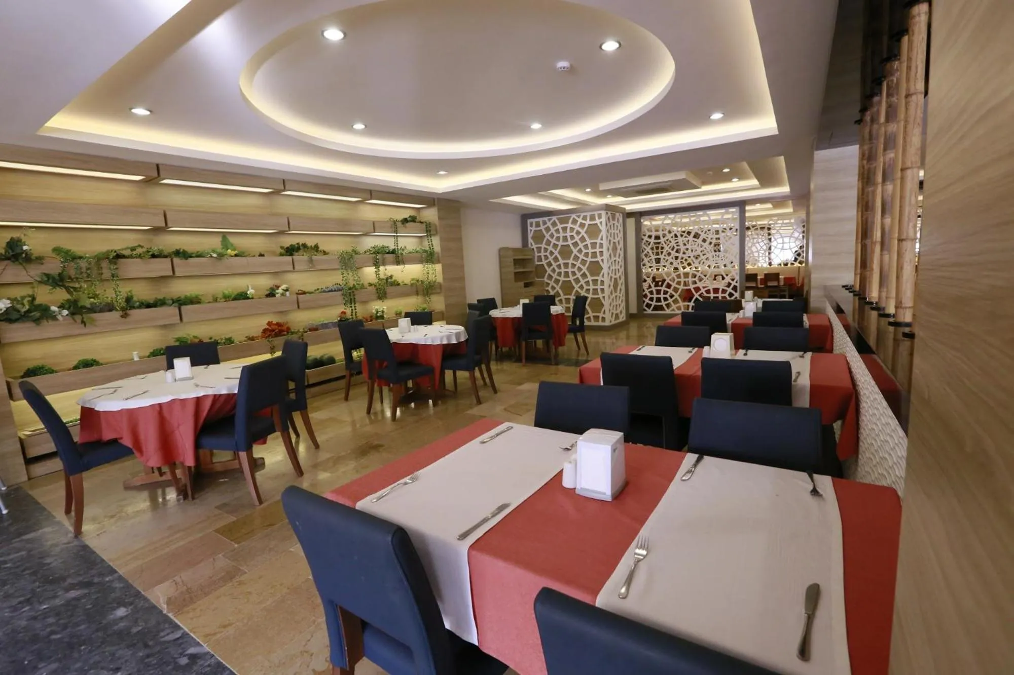 Restaurant/places to eat in Turunc Resort Hotel