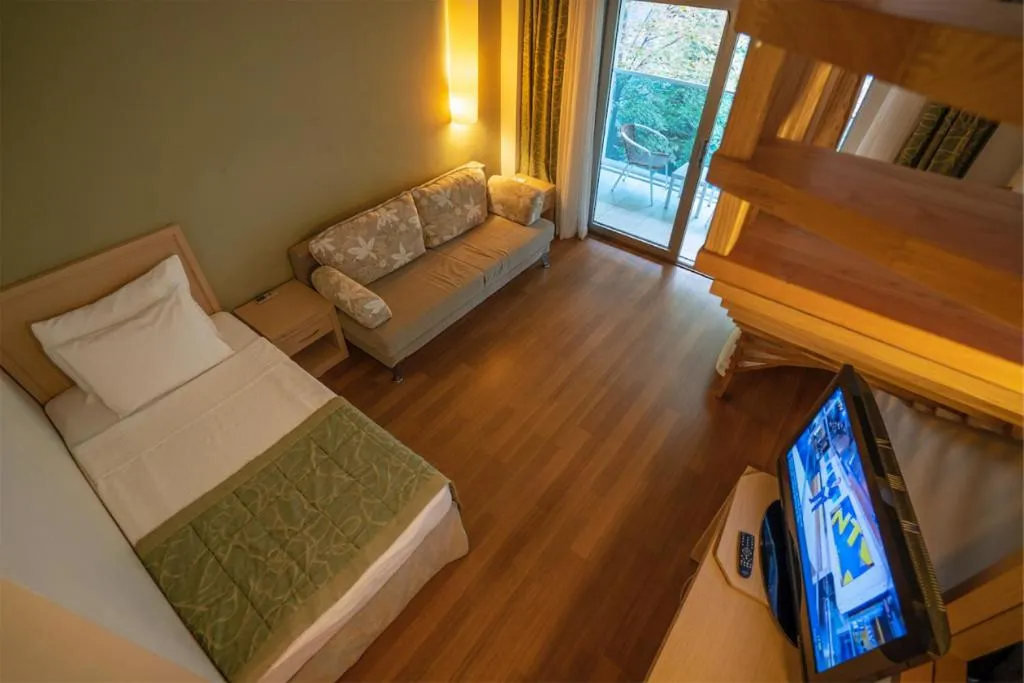 Living room in Turunc Resort Hotel