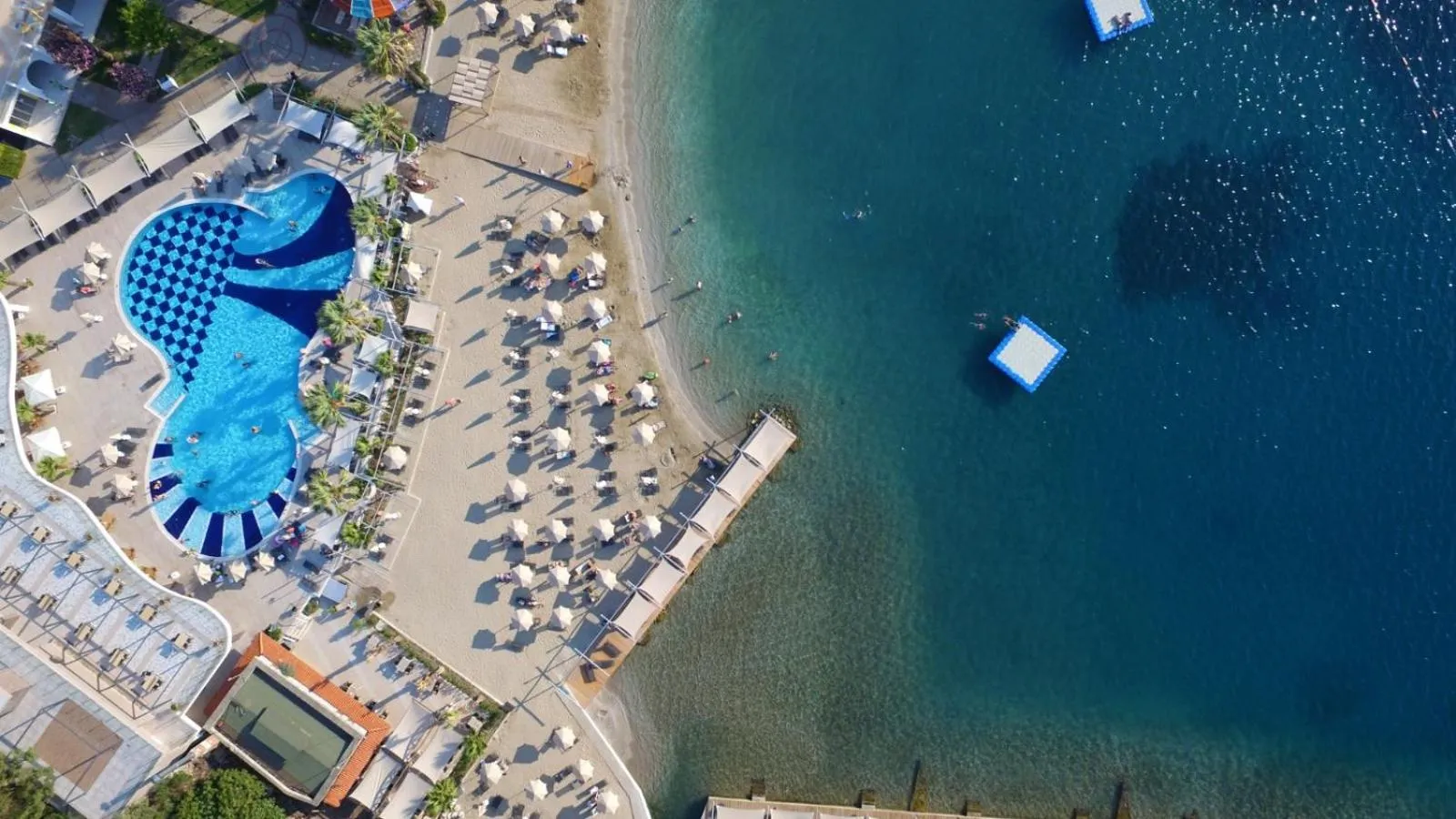 Beach in Turunc Resort Hotel