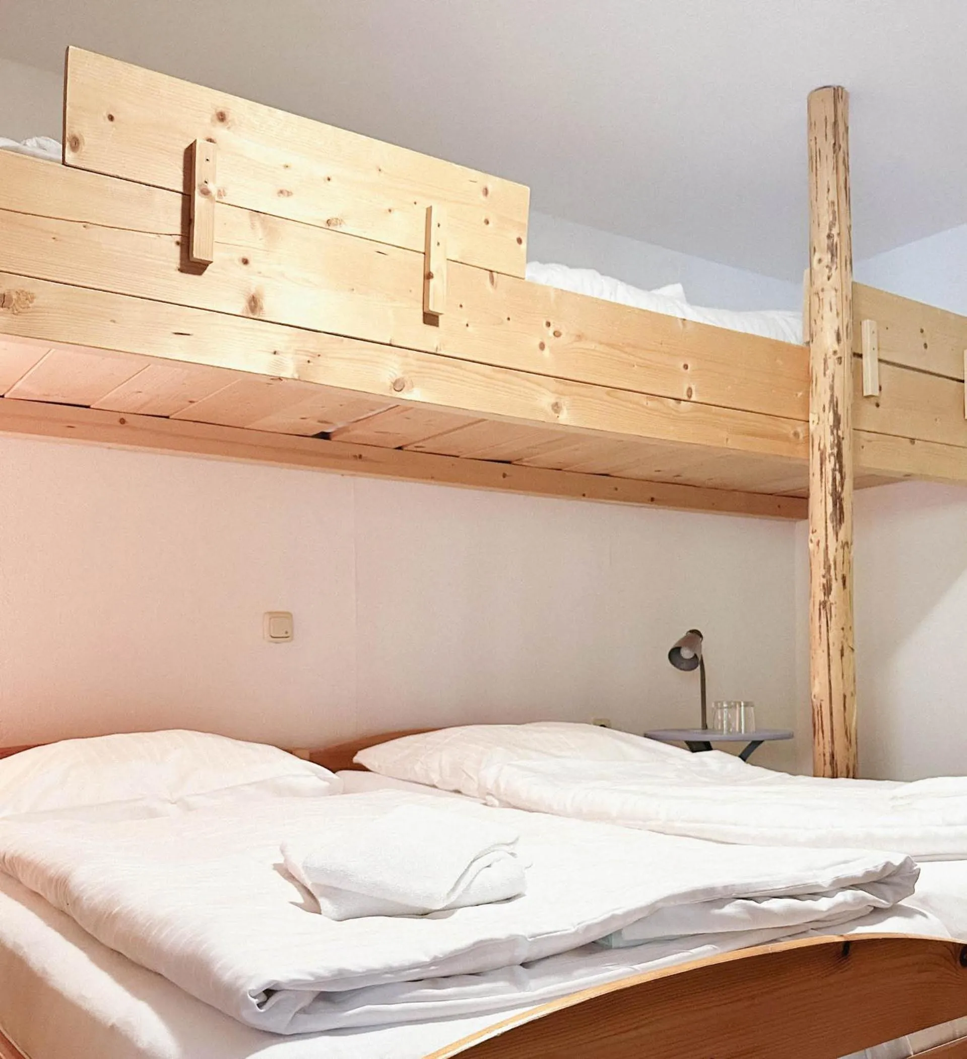 bunk bed, Bed in s´Amagmach
