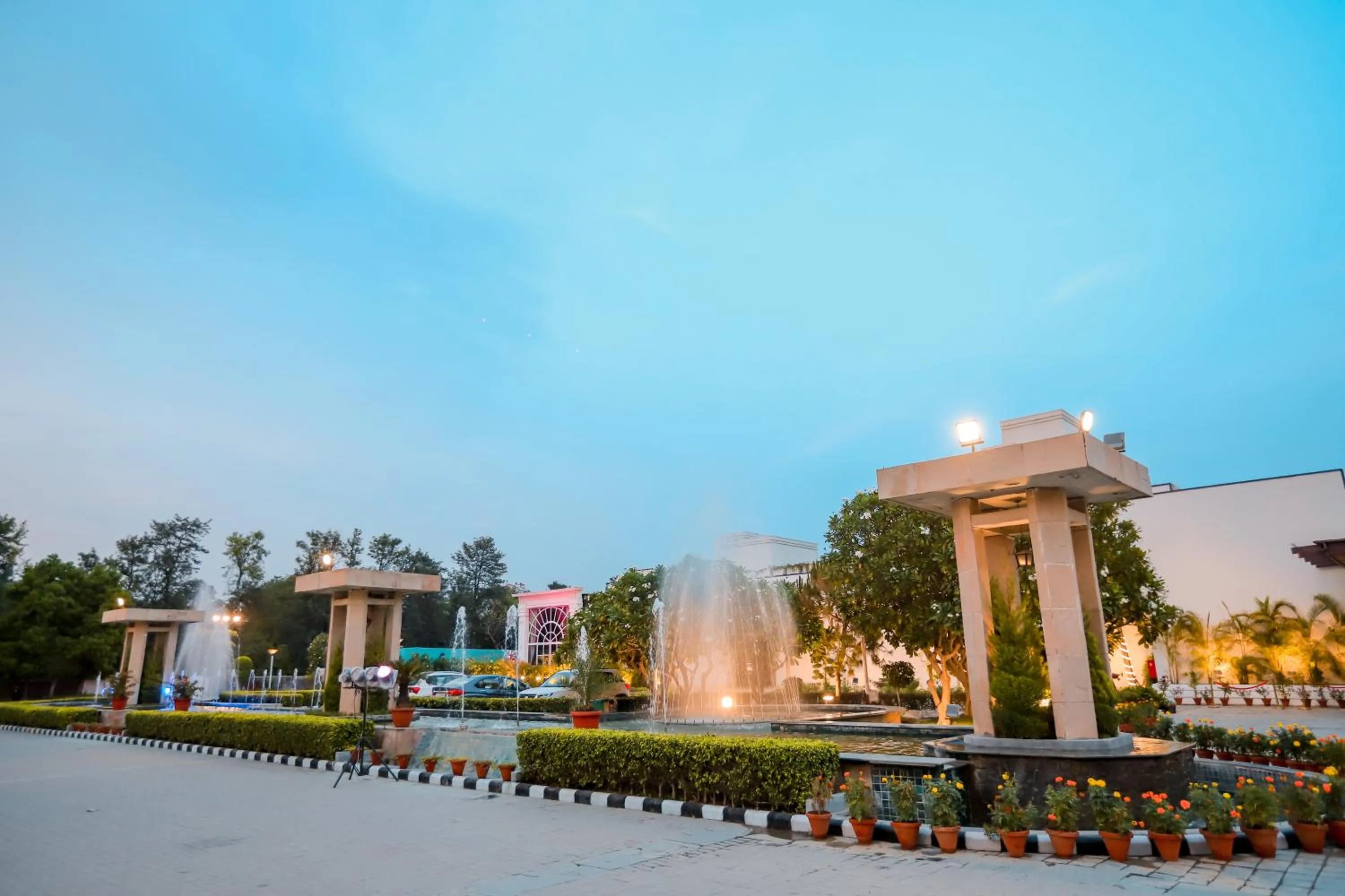 Property building in Bel-La Monde Hotel NH8 at 6km from IGI Airport Delhi