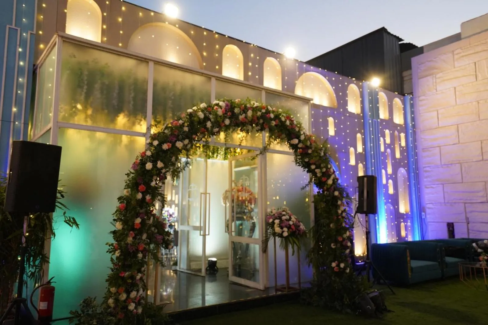 Banquet/Function facilities in Bel-La Monde Hotel NH8 at 6km from IGI Airport Delhi