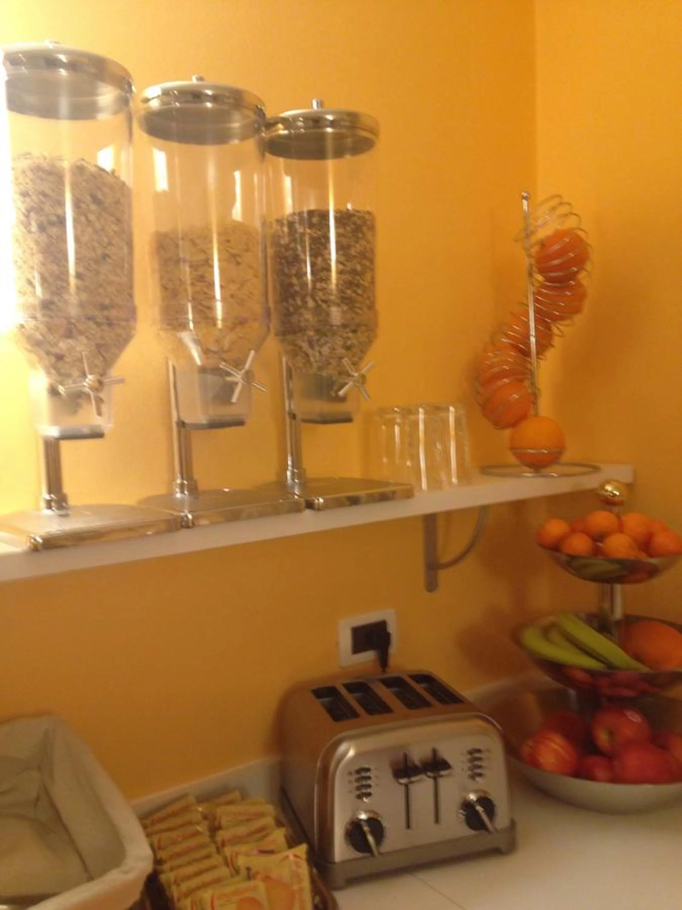 Continental breakfast in Garni Villa Betty