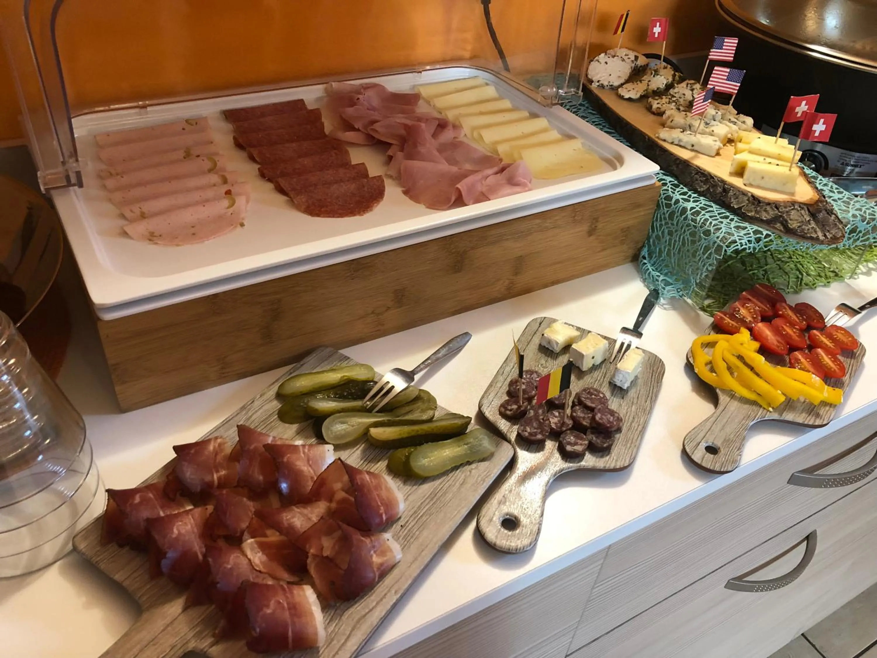 Buffet breakfast in Garni Villa Betty