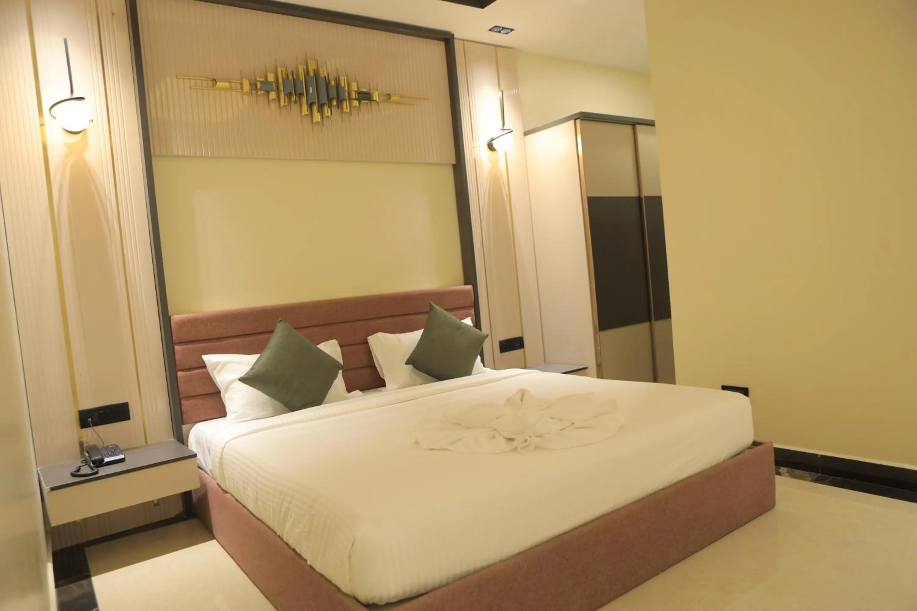 Photo of the whole room, Bed in KANS ONE - Hotel & Banquets