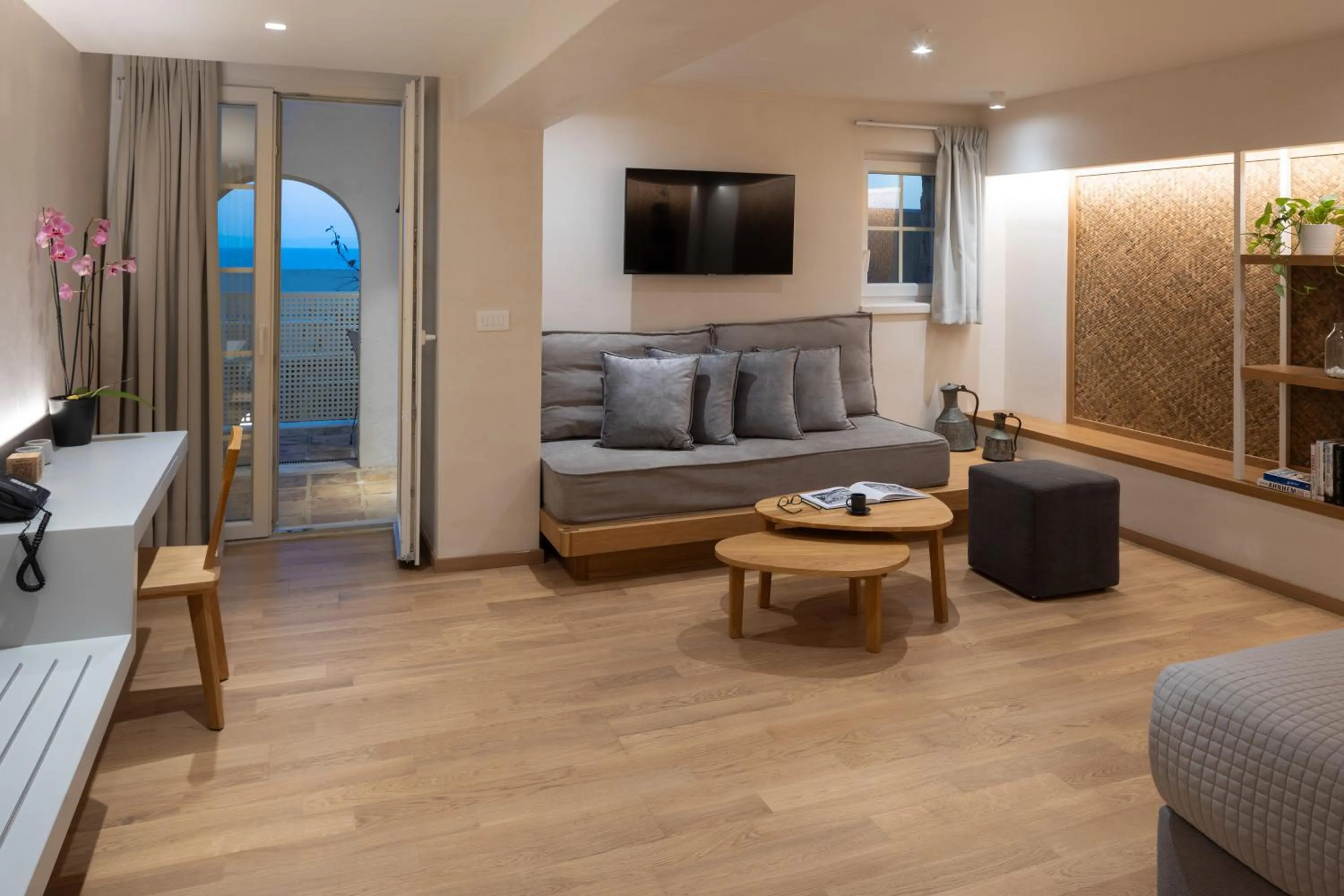 Living room in Atrium Hotel