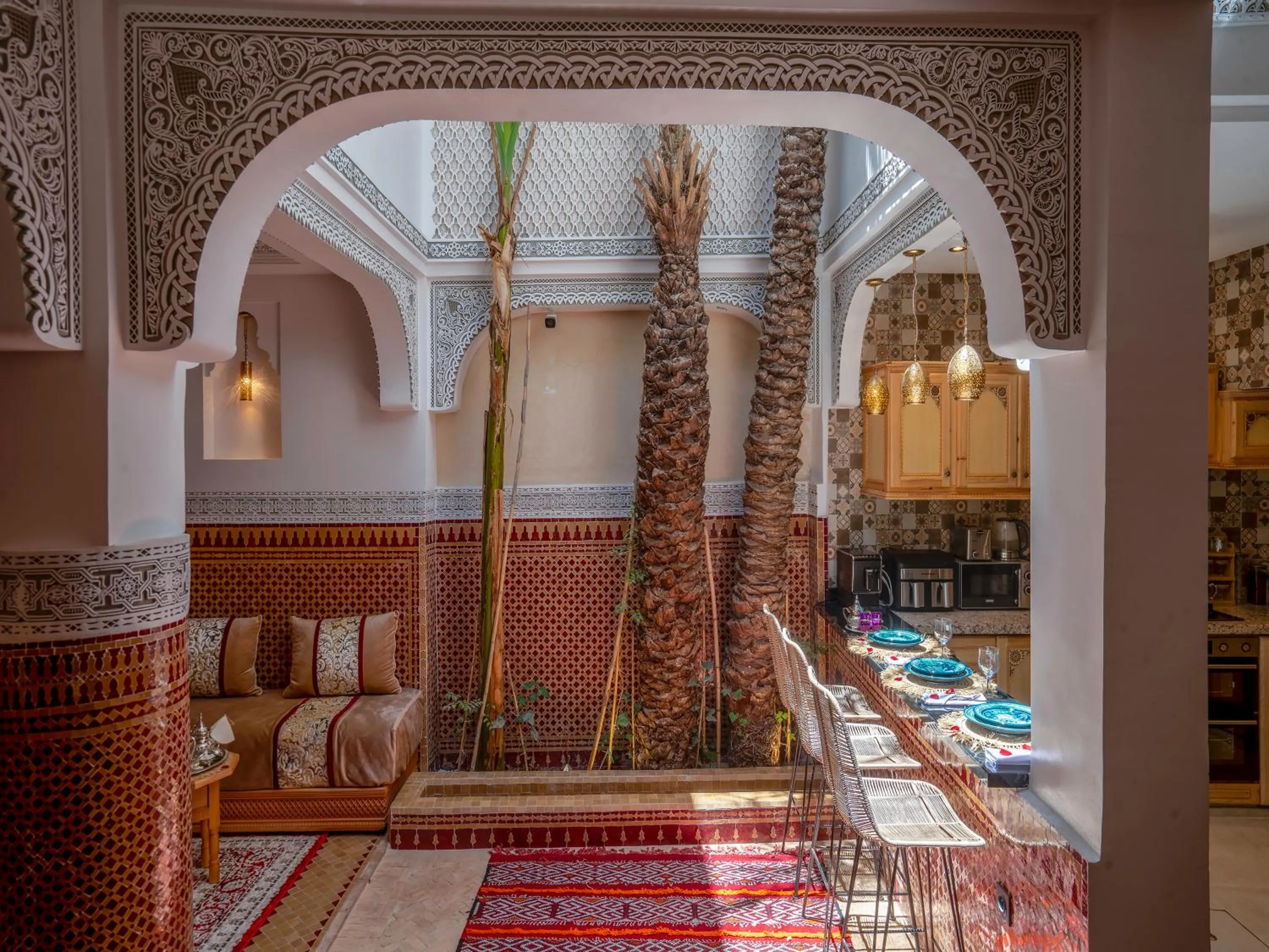 Kitchen or kitchenette in Riad Le Nid De Fatima