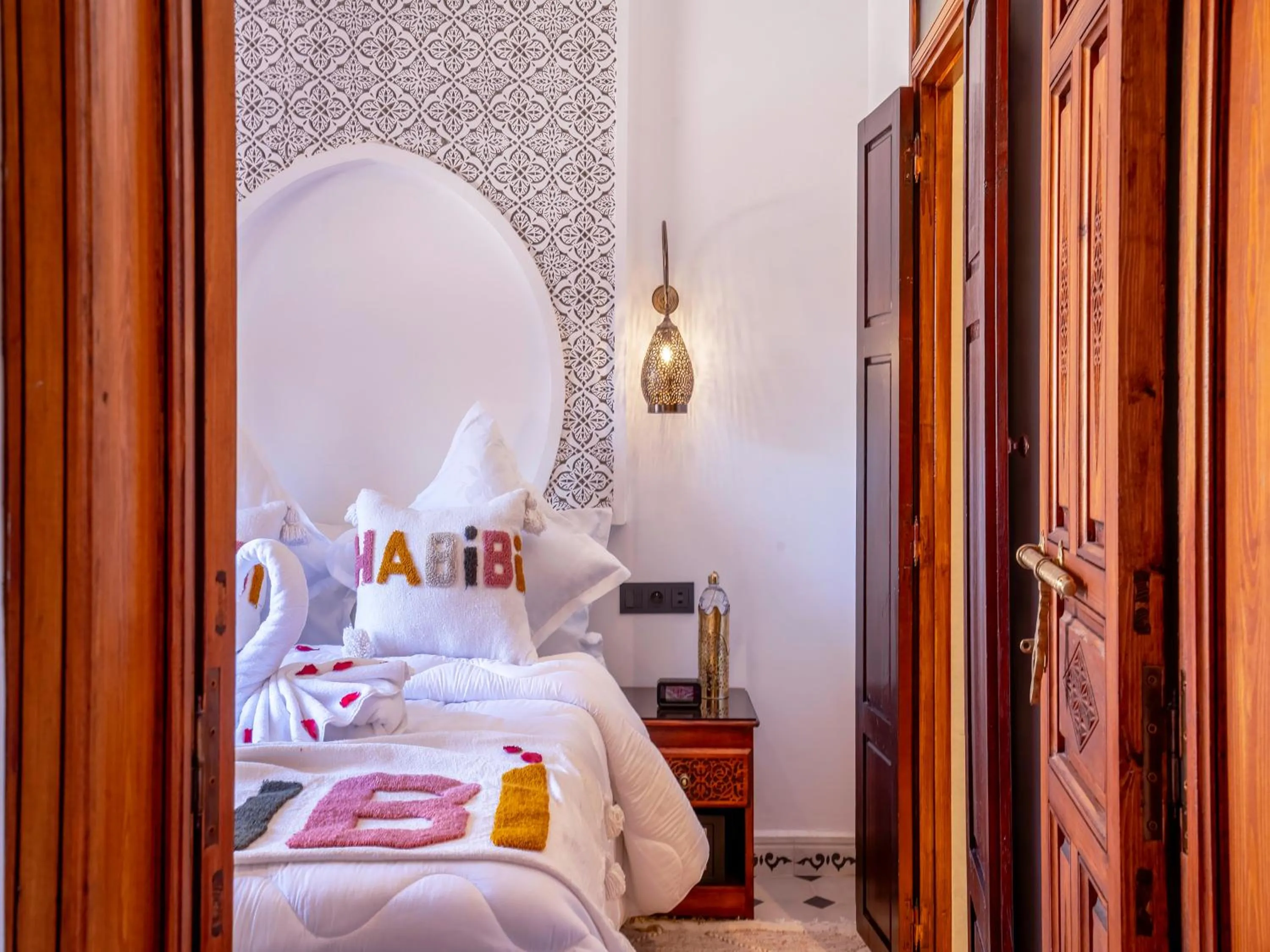 Bed in Riad Le Nid De Fatima