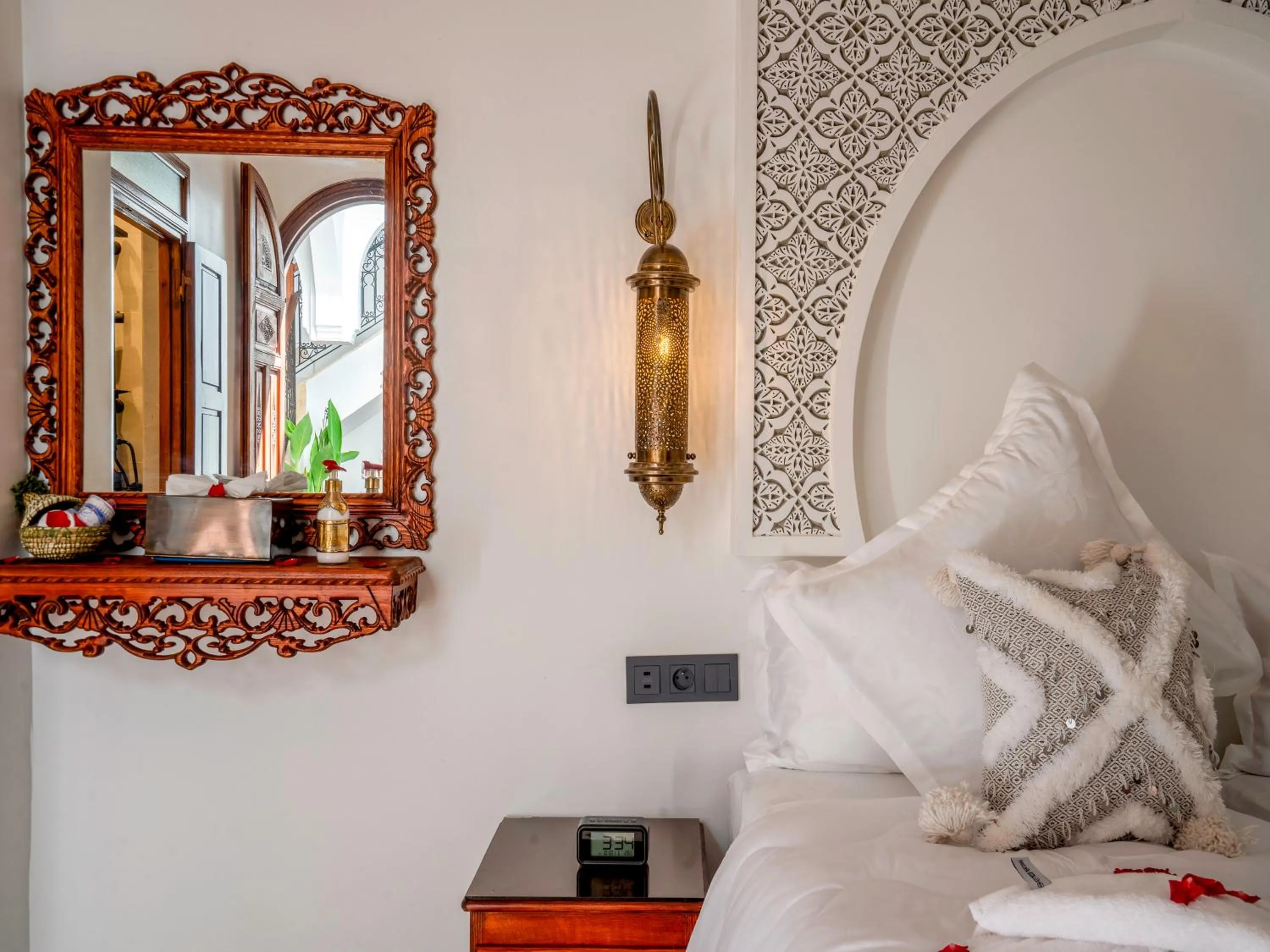Bed in Riad Le Nid De Fatima