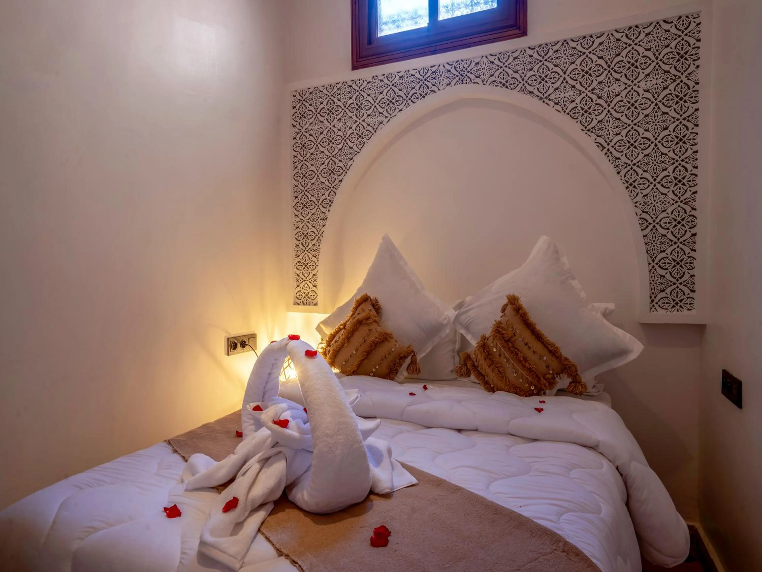 Bed in Riad Le Nid De Fatima