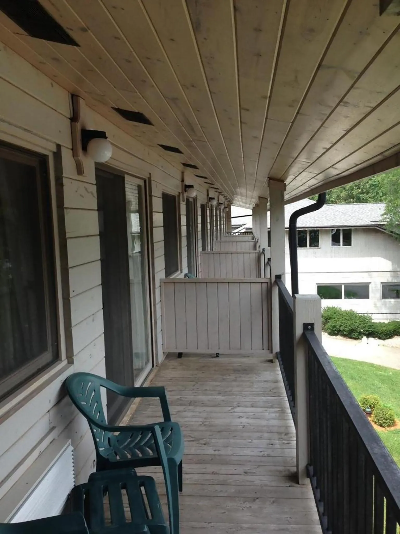 Balcony/Terrace in Paddle Wheel Inn