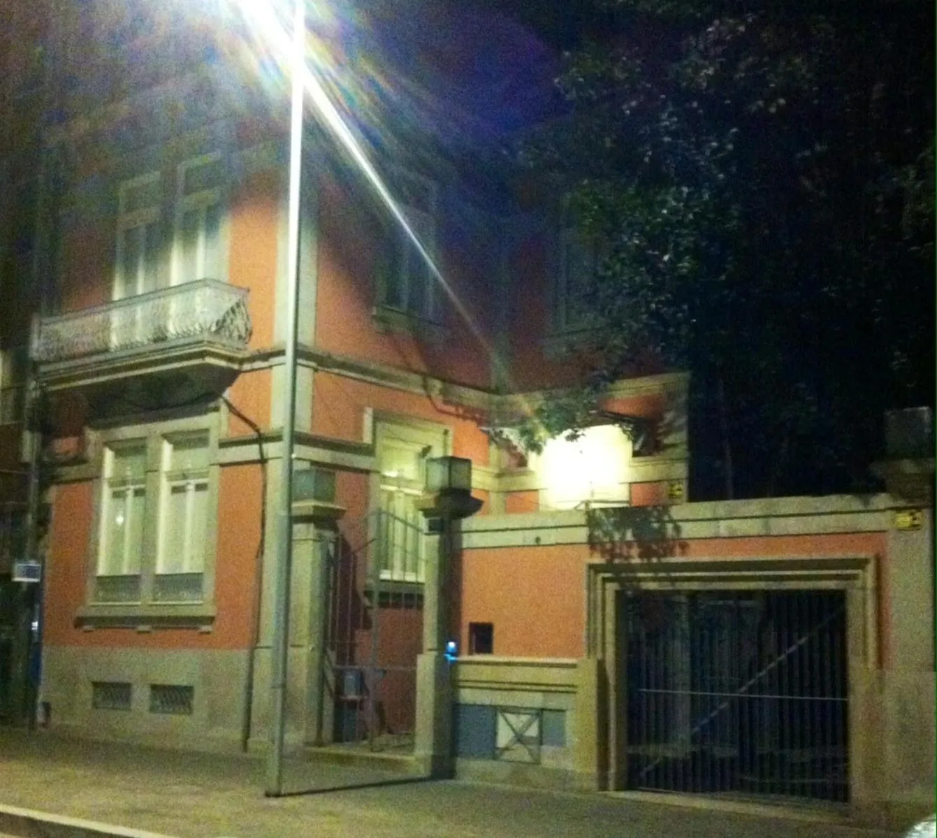 Facade/entrance in Koolhouse Porto