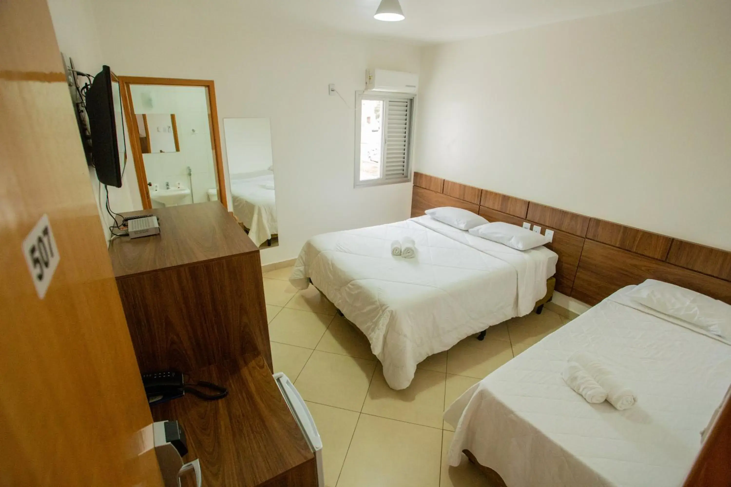 Superior Double or Twin Room - single occupancy in Carlton Plaza Torre Superior Double or Twin Room - single occupancy in Carlton Plaza Torre