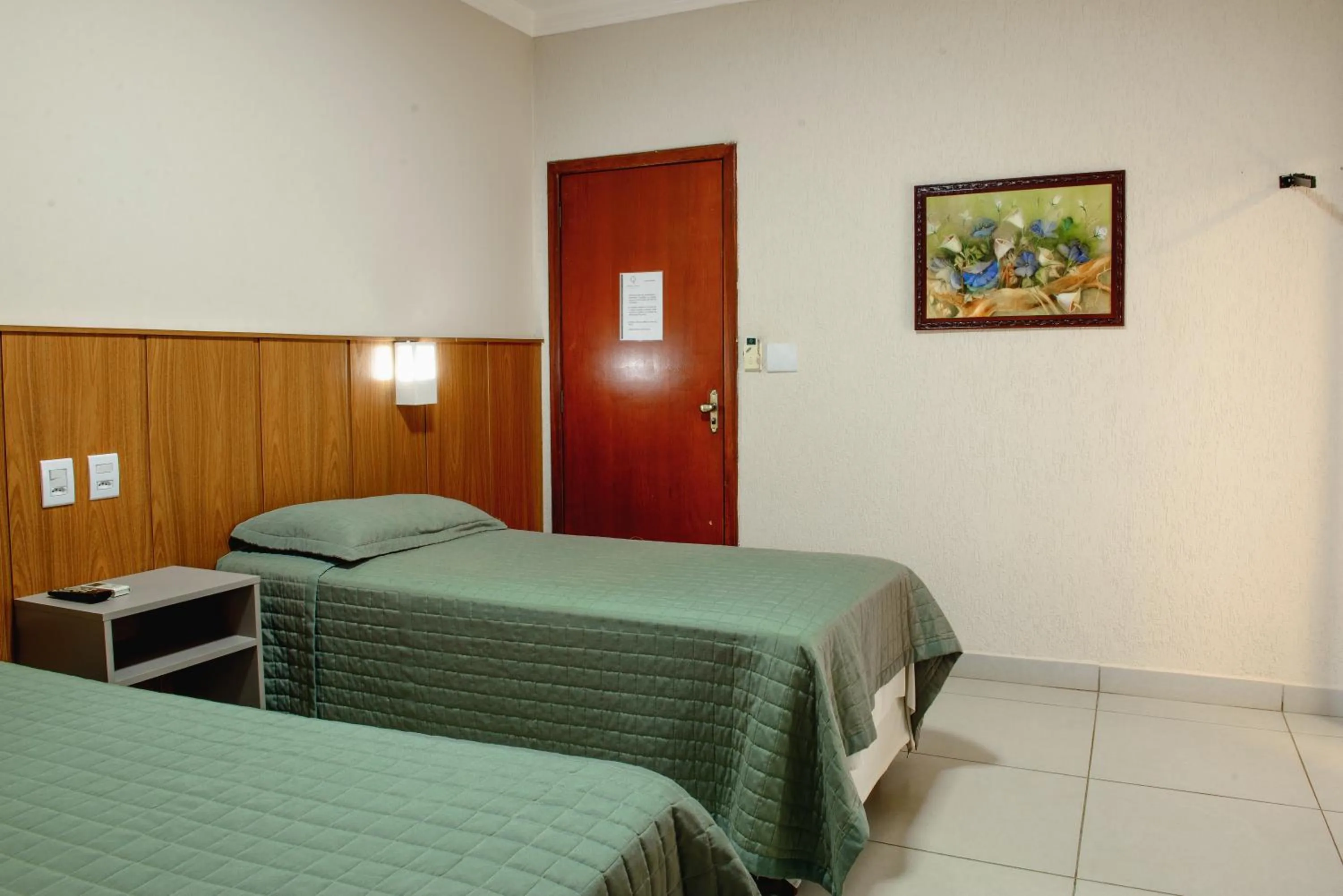 Photo of the whole room, Bed in Hotel Trevo Cascavel