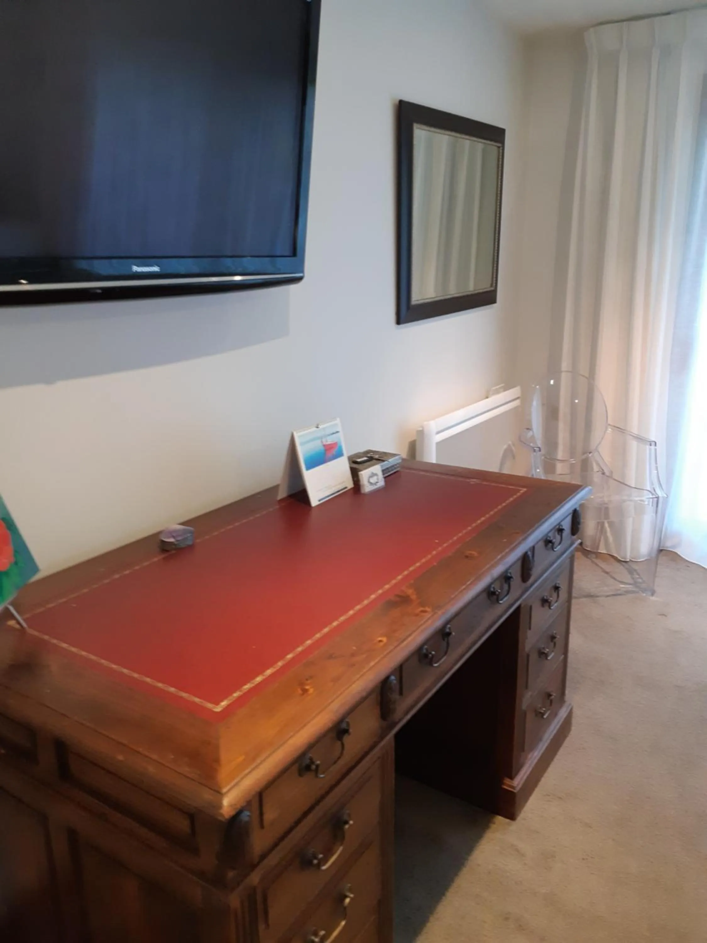 Bedroom in Maples on Harewood