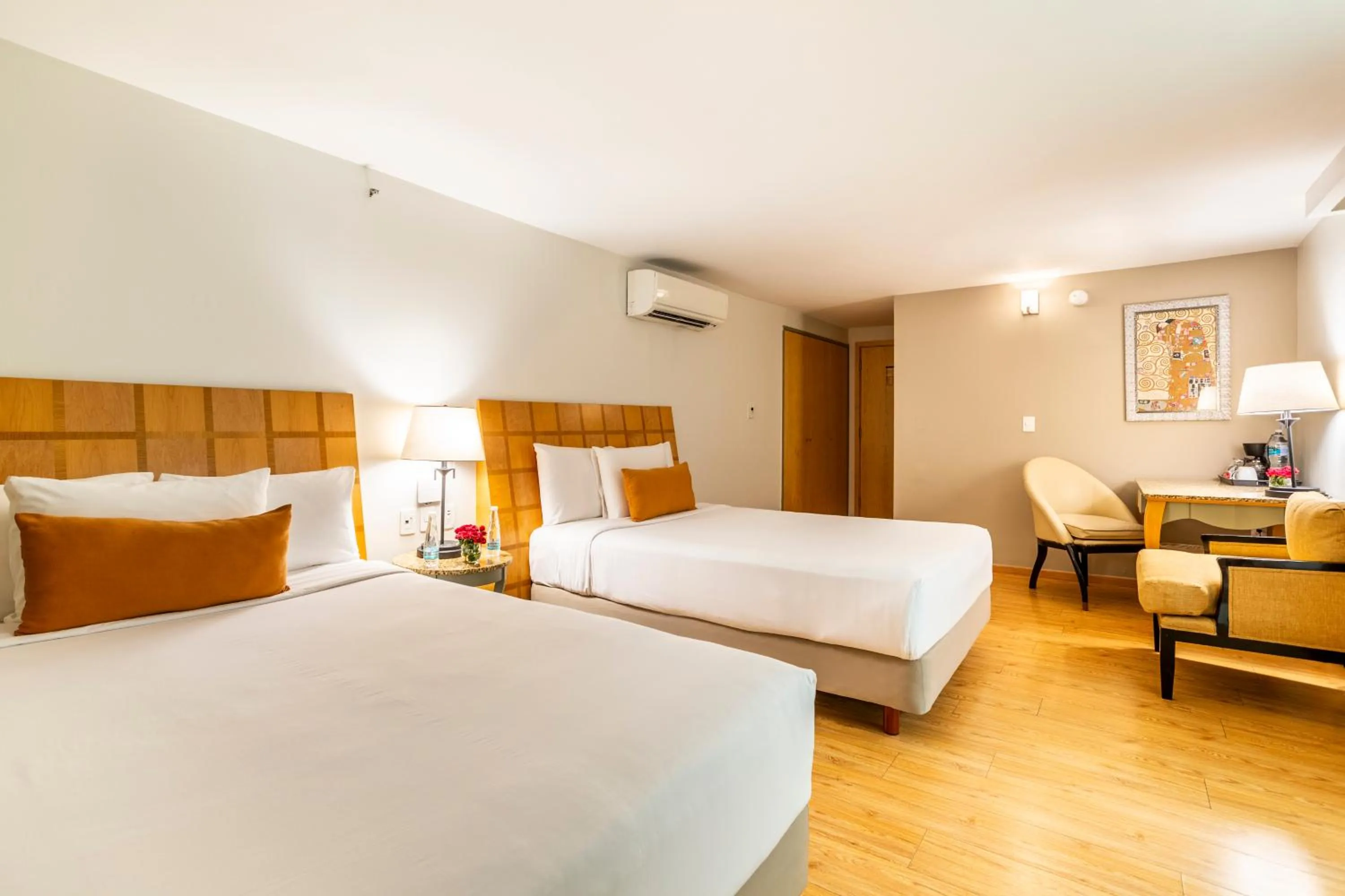 Bedroom, Bed in Alteza Polanco