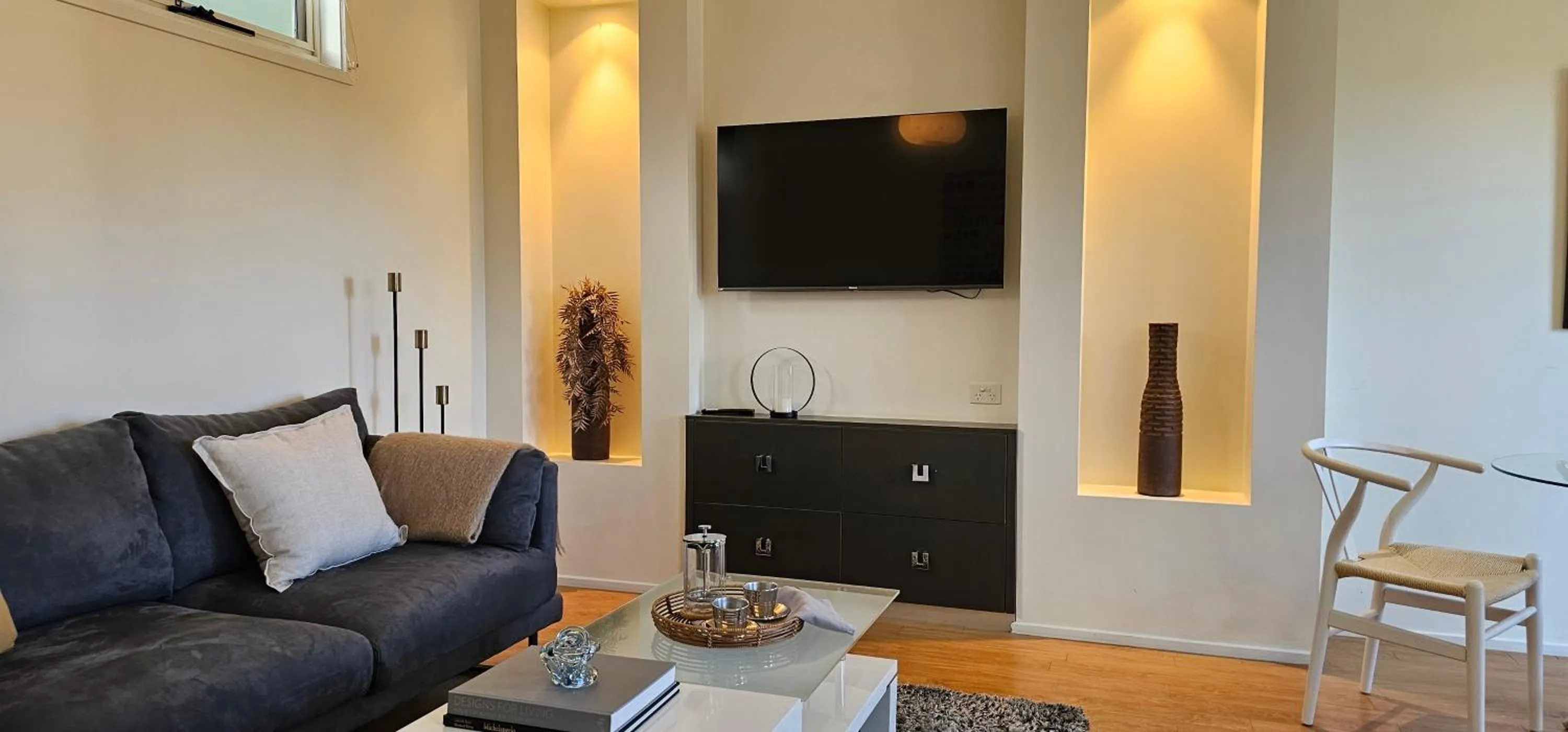 Living room in Bendigo Skyline-CBD Apartment with lock up Garage