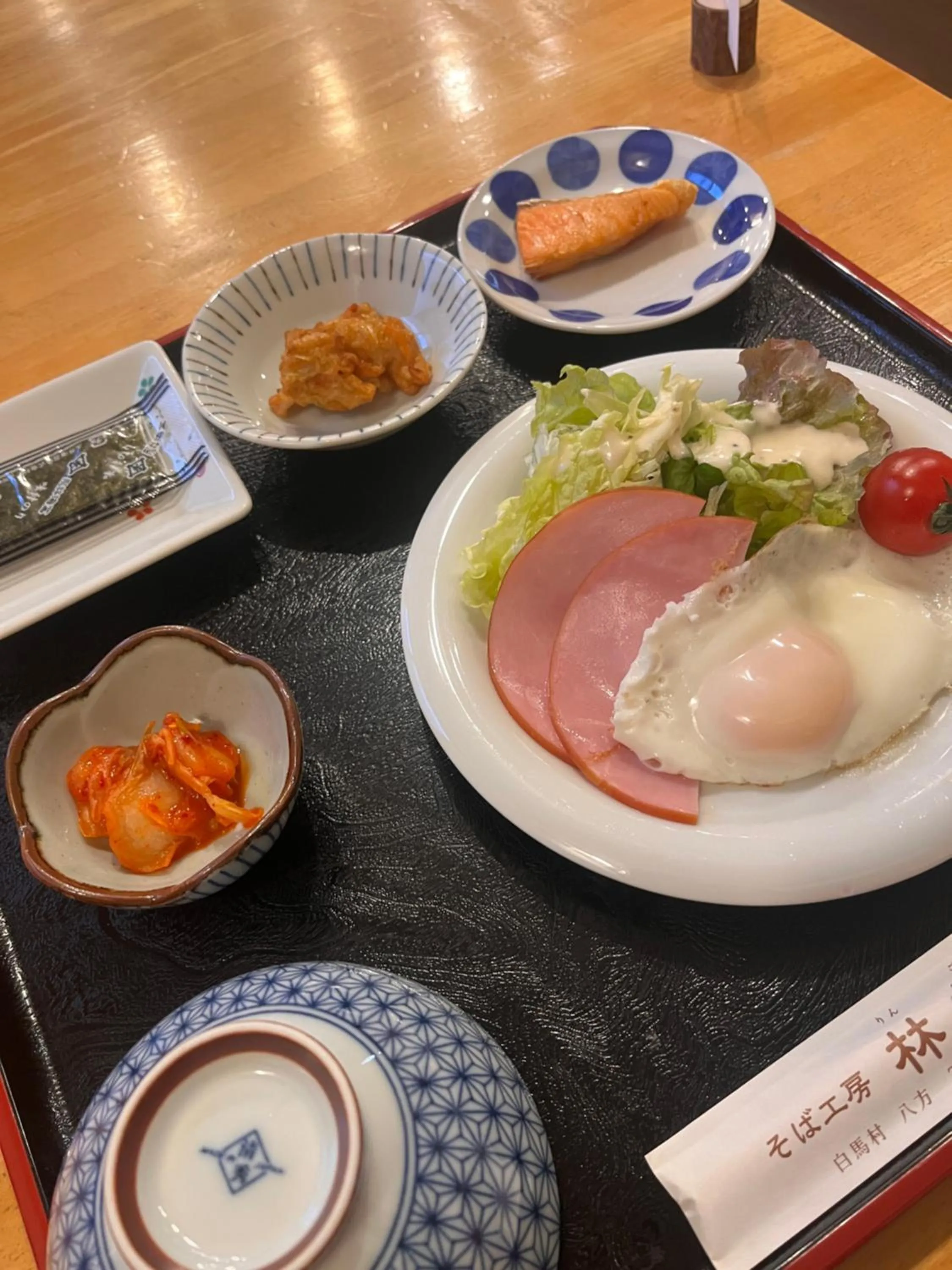 Breakfast in Ringoya