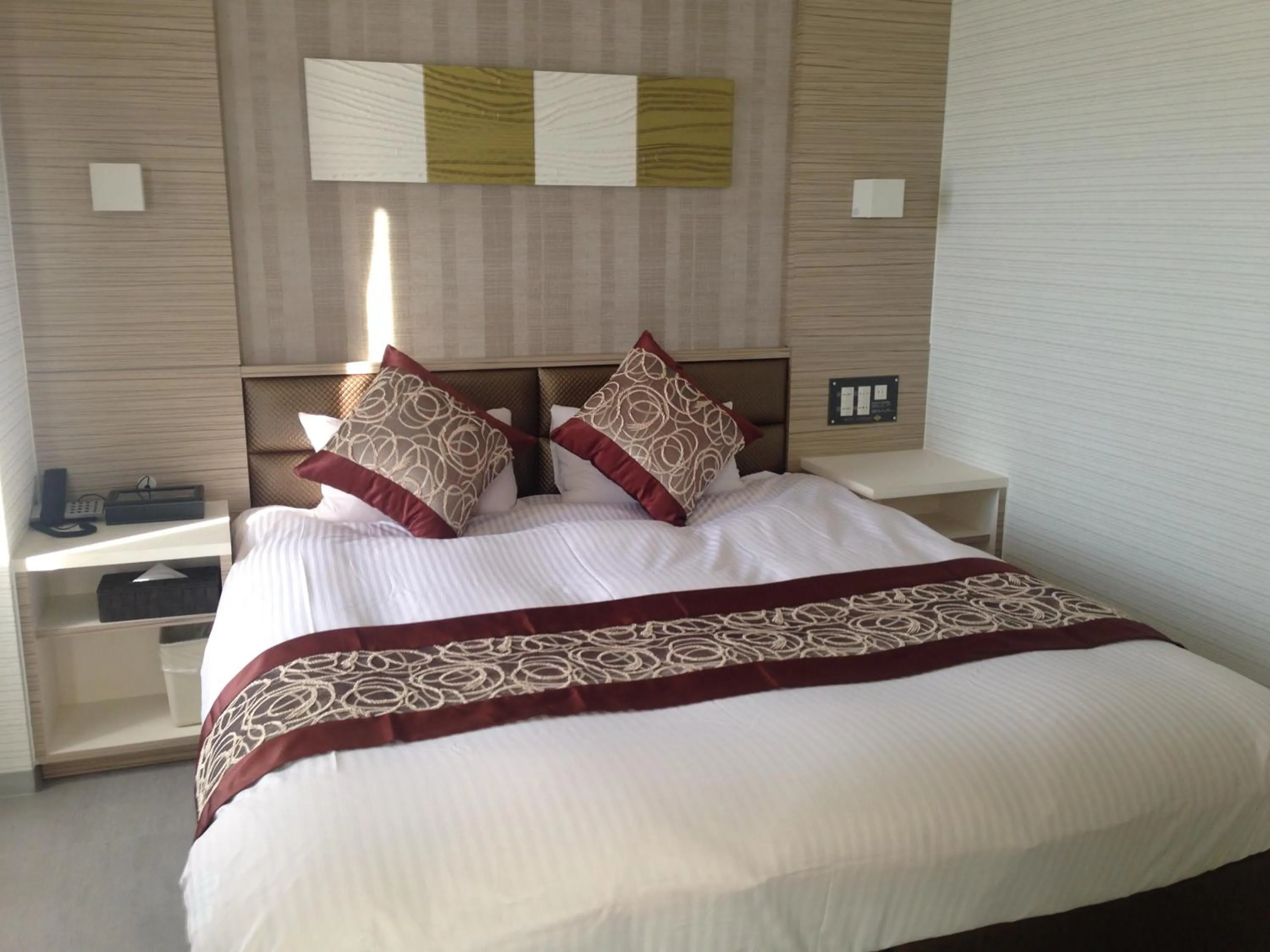 Bedroom, Bed in Amand Hotel