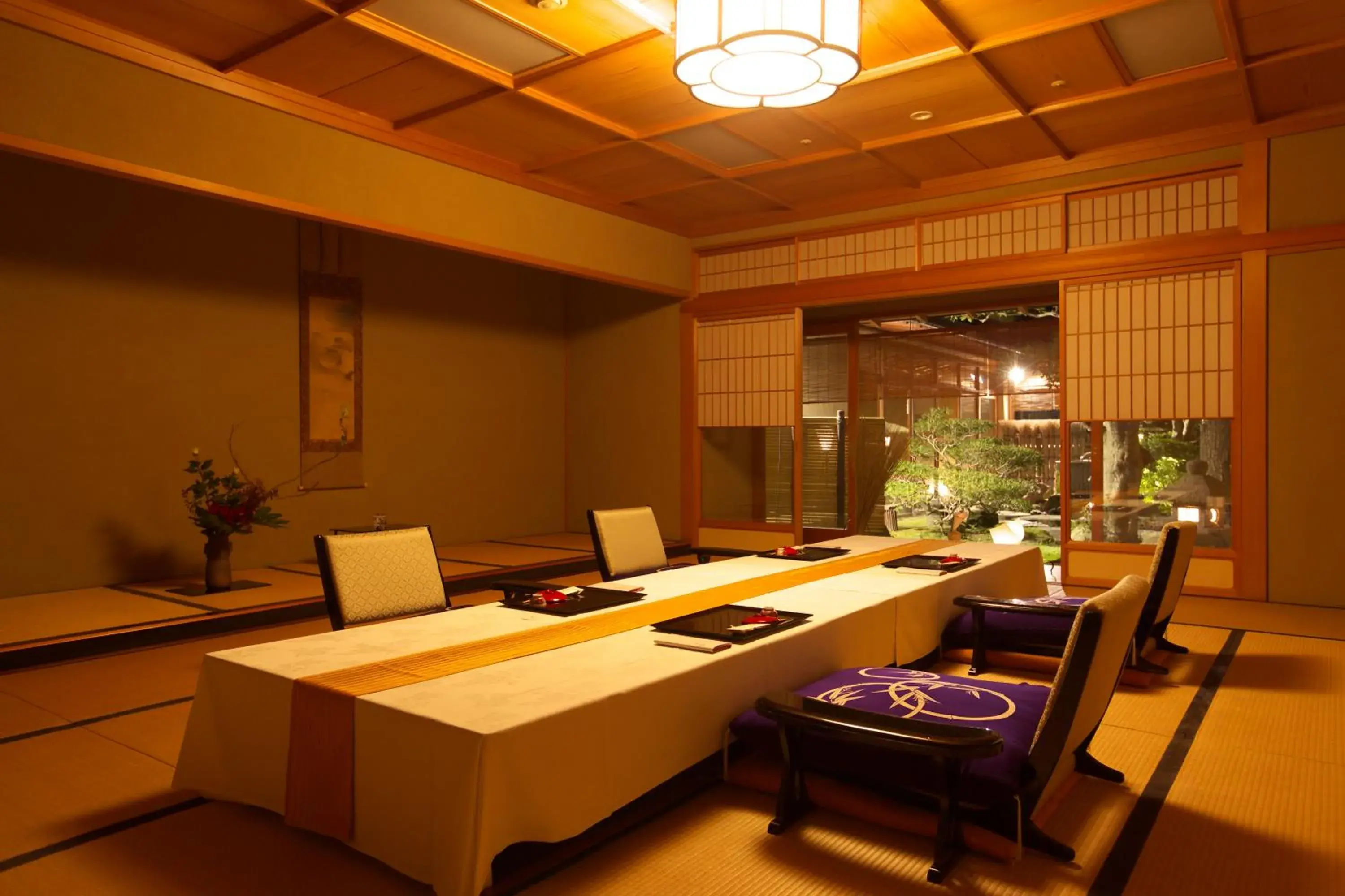 Restaurant/places to eat in Kinjohro Restaurant/places to eat in Kinjohro