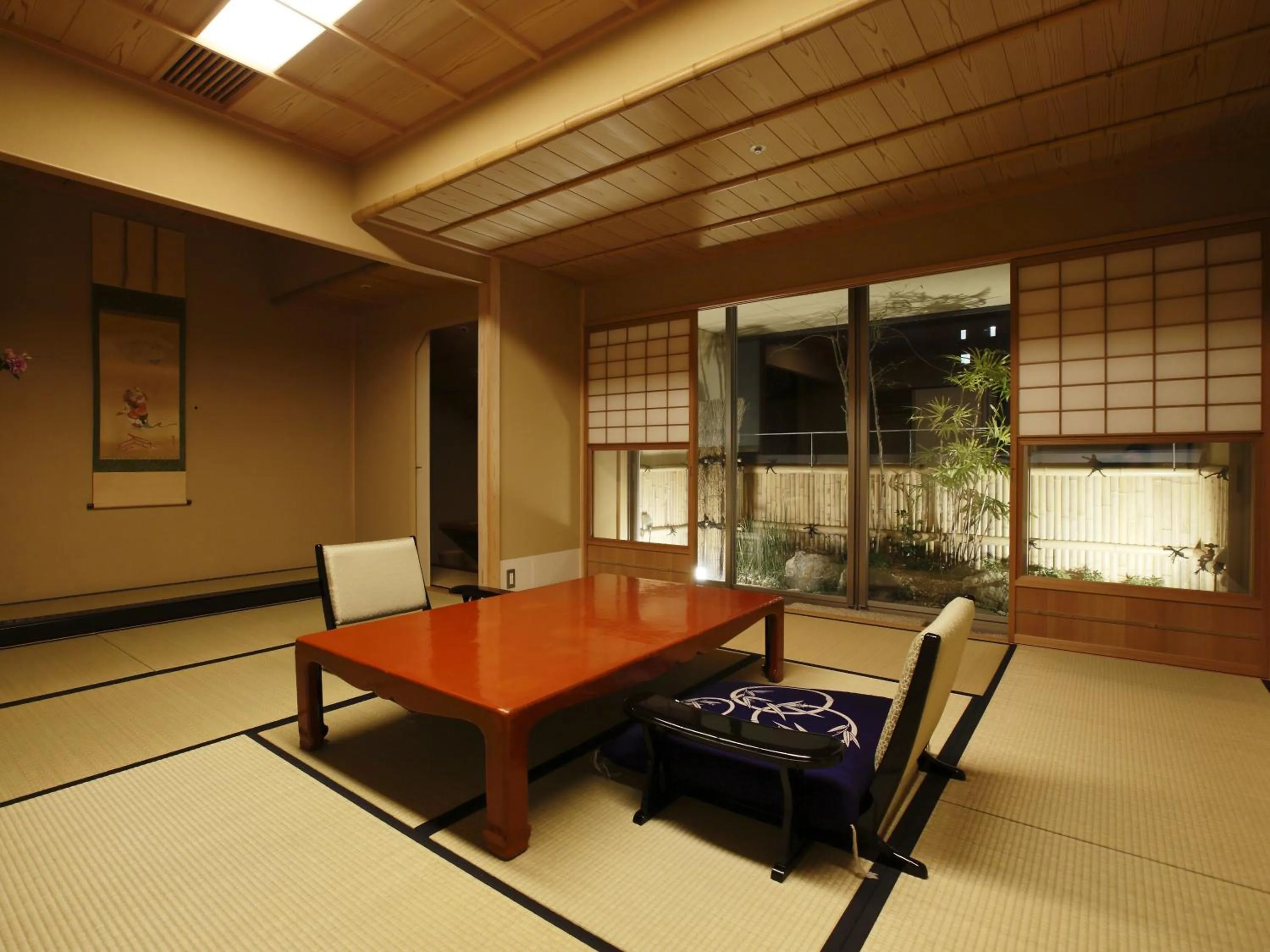 Dining area in Kinjohro