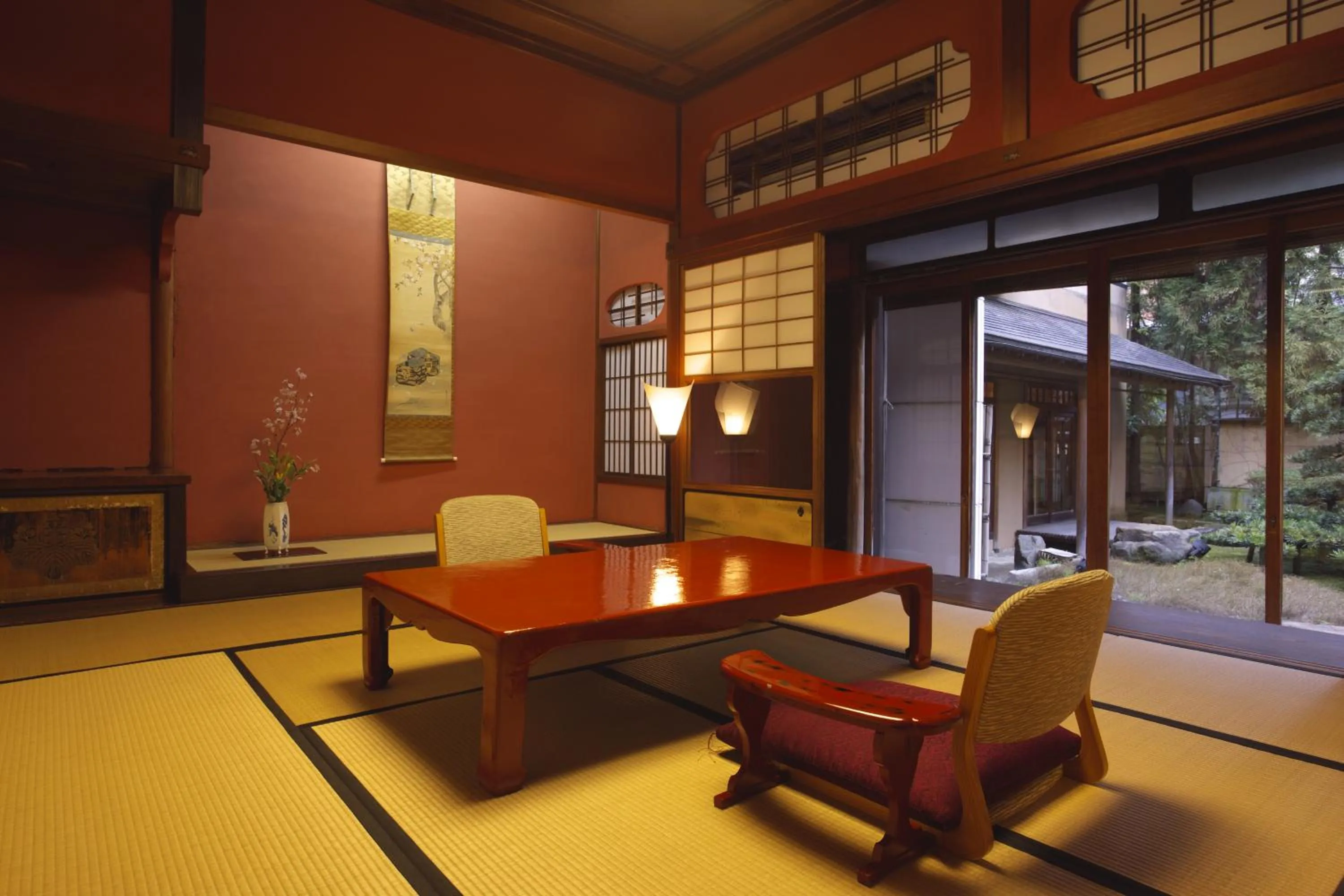 Photo of the whole room in Kinjohro