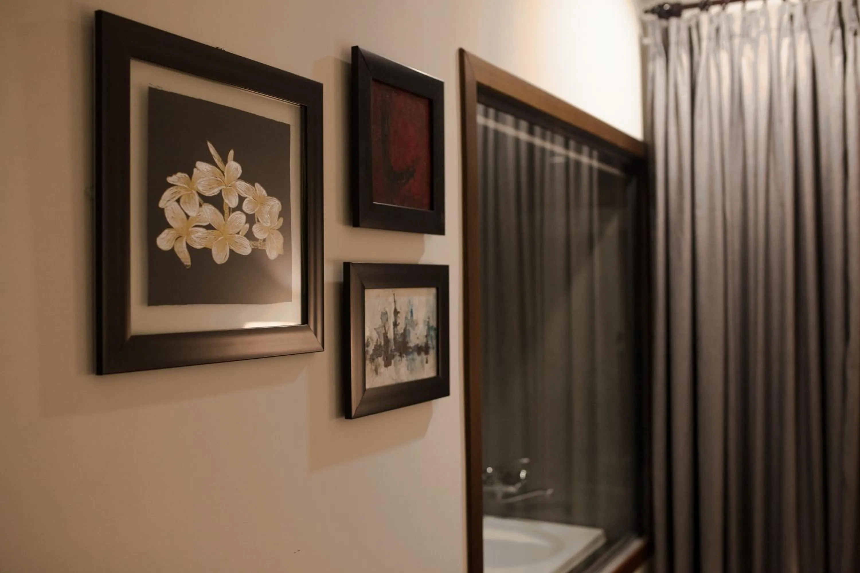 Bathroom in Dan Oasis Hotel and Apartment